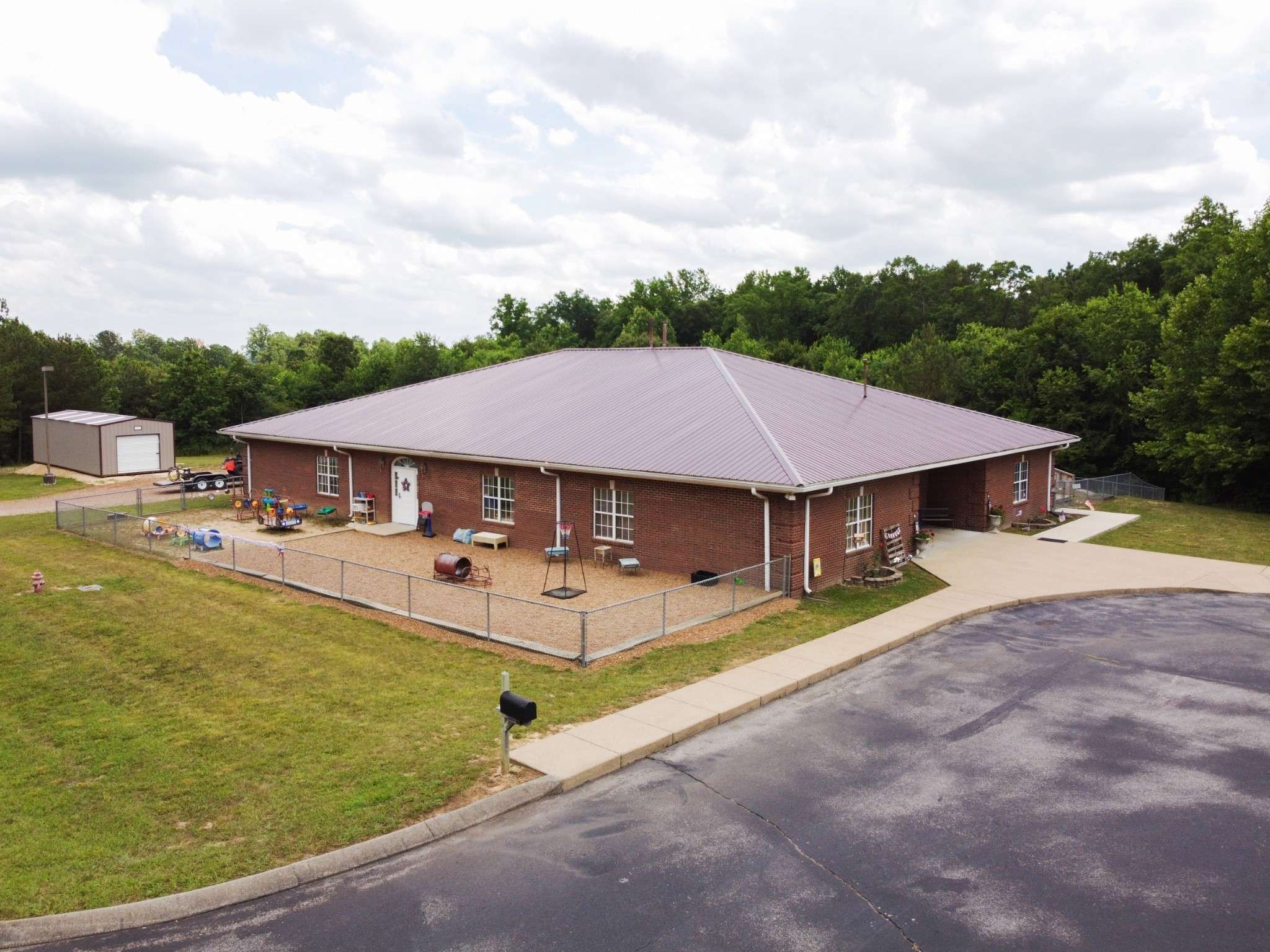 200 Bulldog Blvd, Centerville, TN 37033