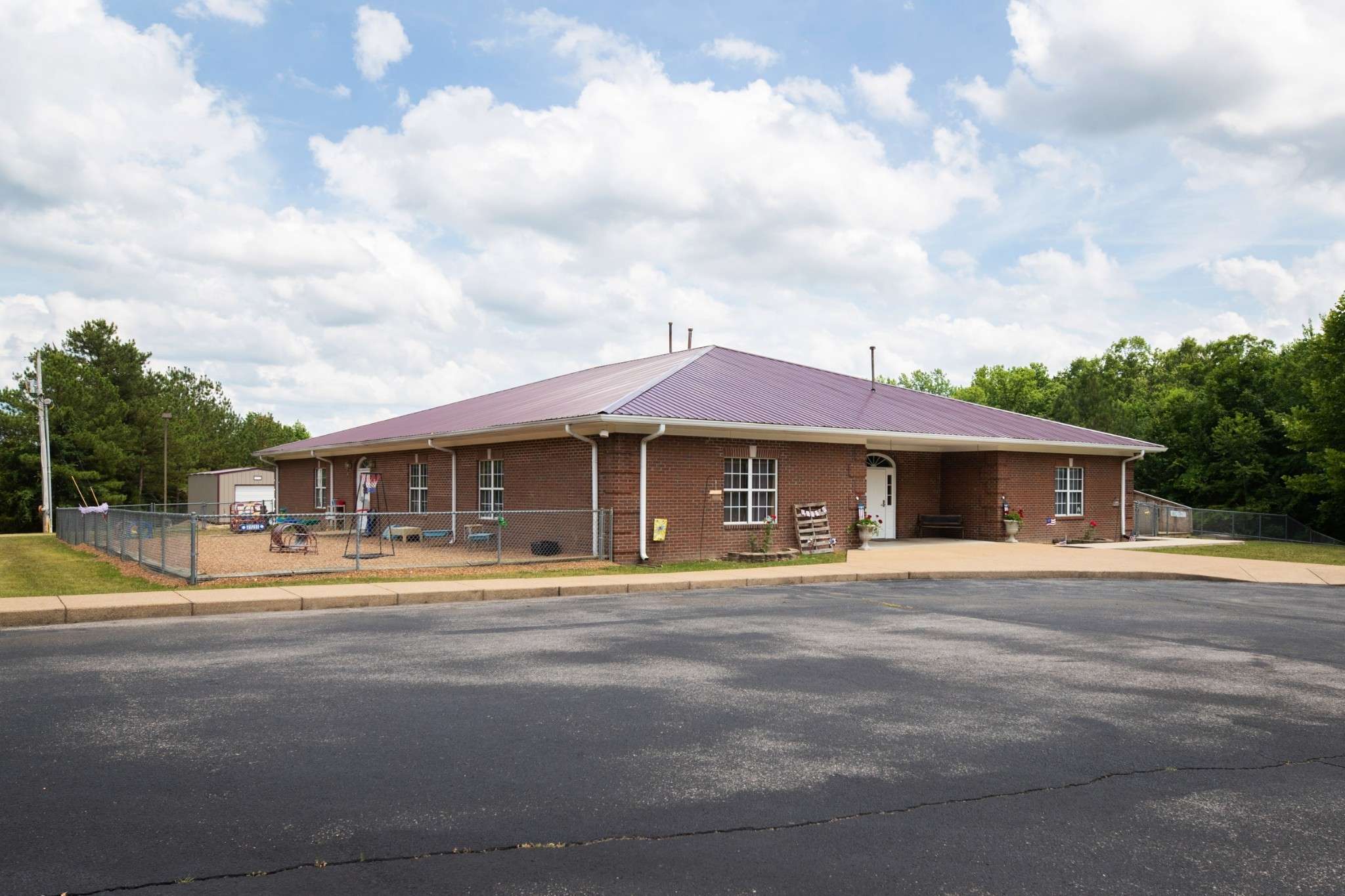 200 Bulldog Blvd, Centerville, TN 37033