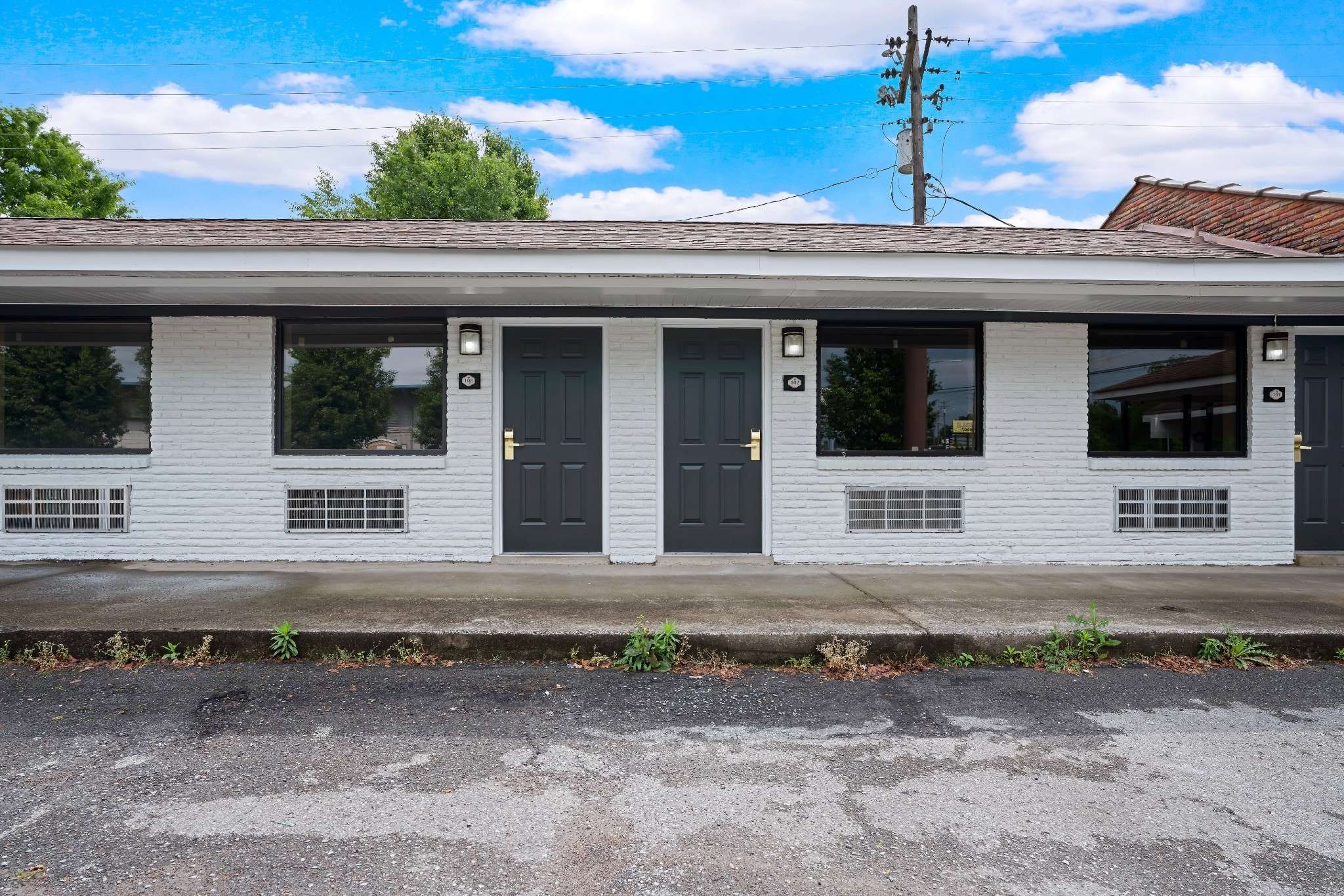 905 Providence Blvd #121, Clarksville, TN 37042
