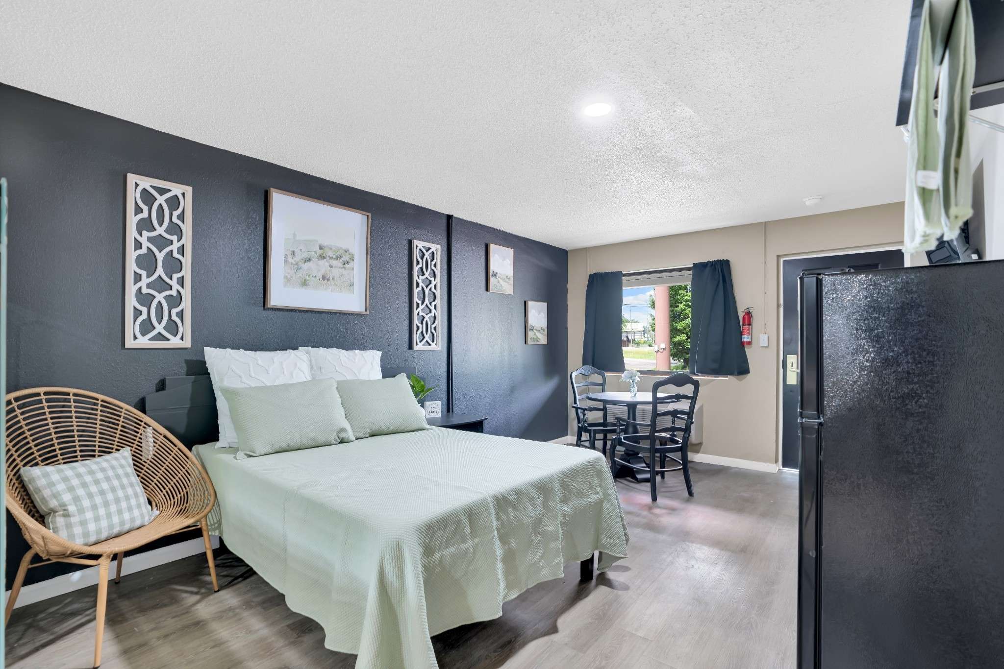 905 Providence Blvd #121, Clarksville, TN 37042