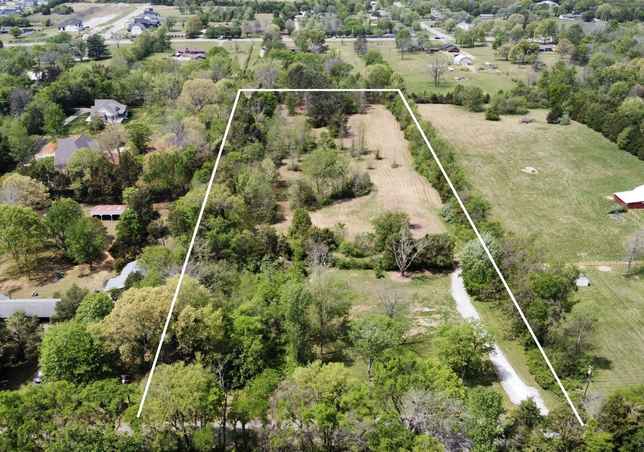 628 Burnett Rd, Mount Juliet, TN 37122