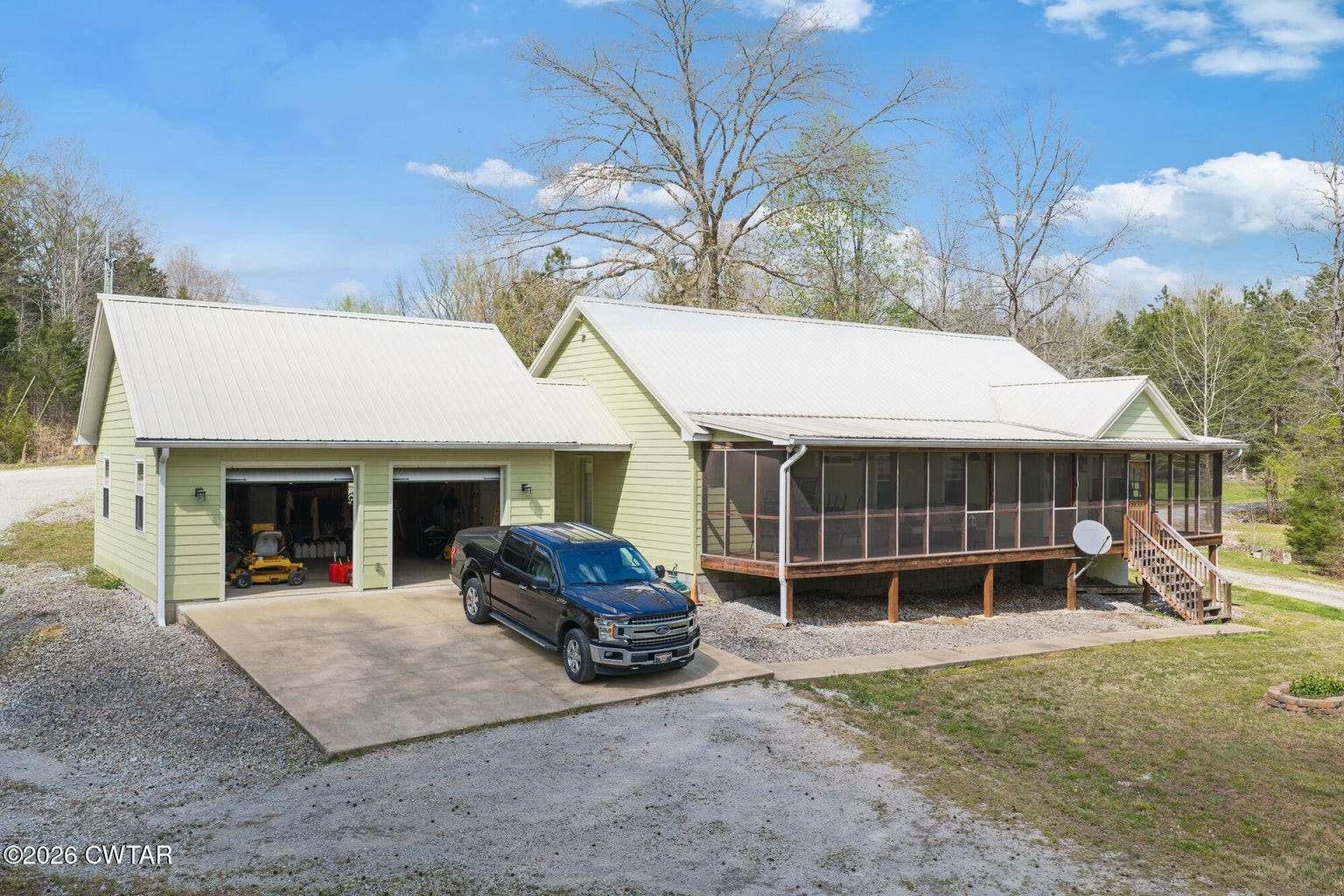 244 KELLEY LN, Scotts Hill, TN 38374
