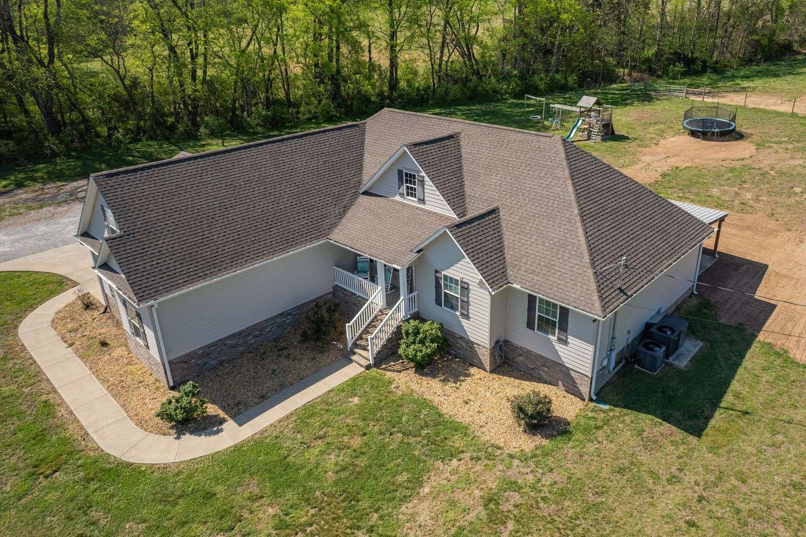 3036 Valley Creek Rd, Culleoka, TN 38451