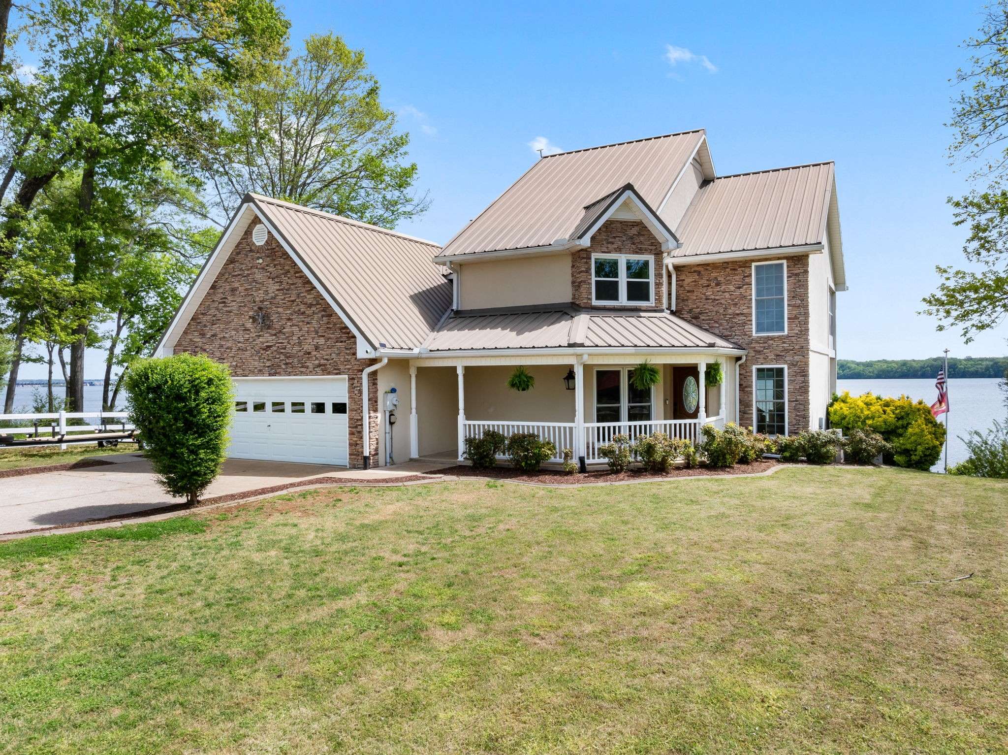 920 Co Rd 33, Killen, AL 35645