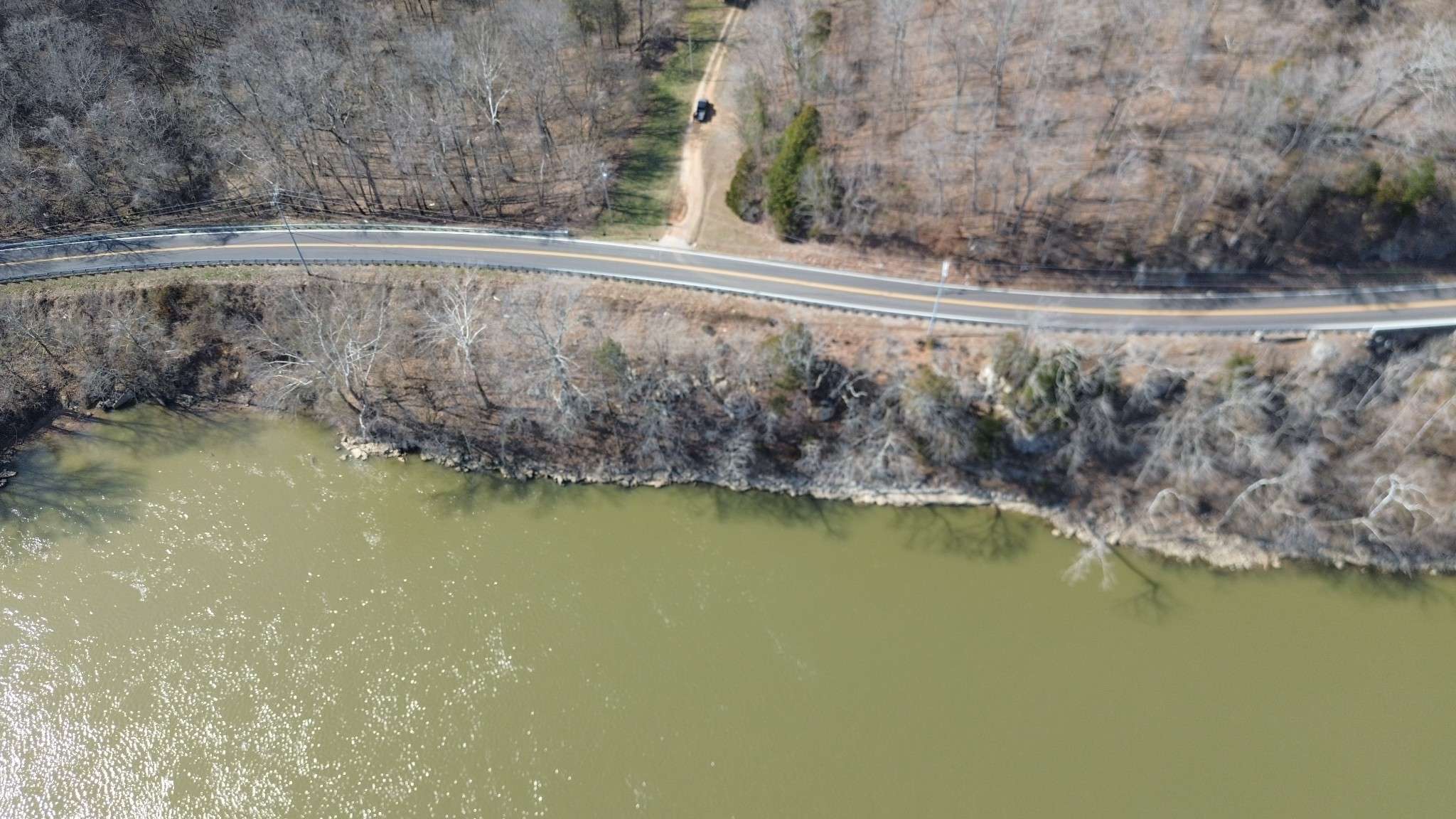 1200 River Rd, Clarksville, TN 37040