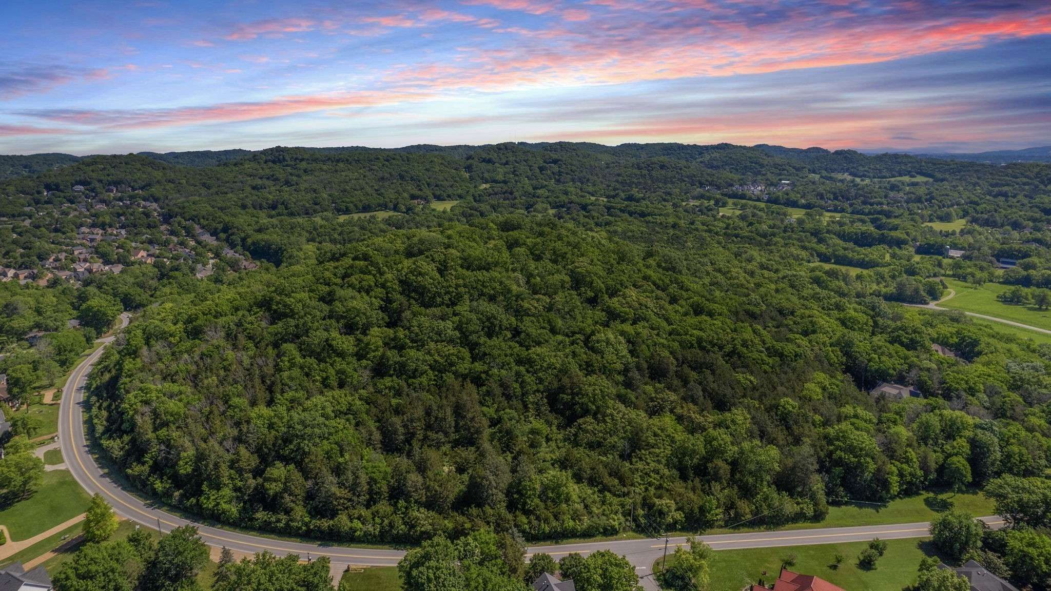 244 Spencer Creek Rd, Franklin, TN 37069