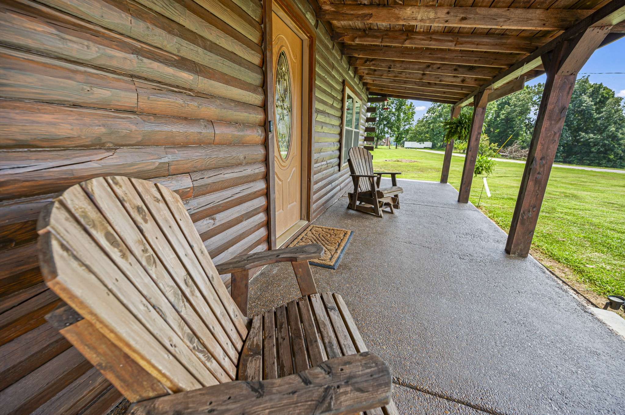 94 Oxford Rd, Holladay, TN 38341