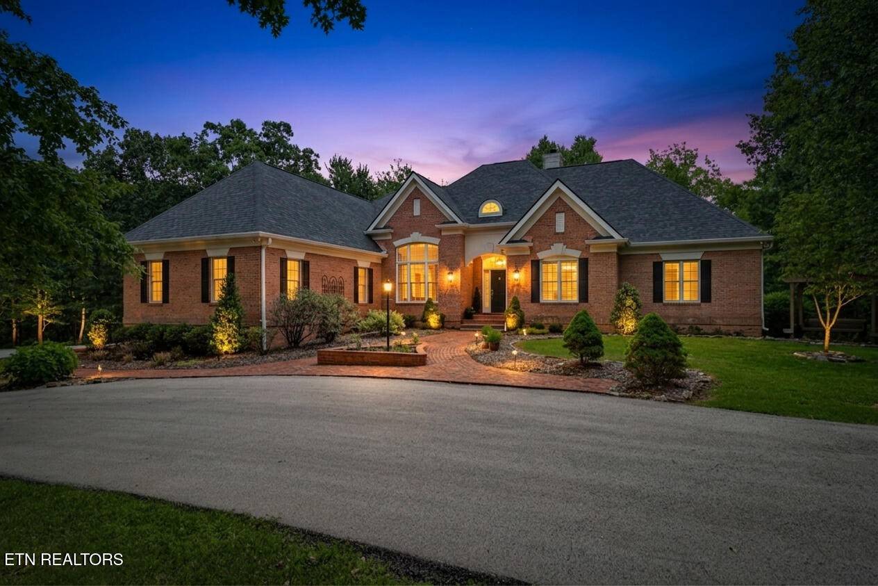 111 Charity Lane, Jamestown, TN 38556