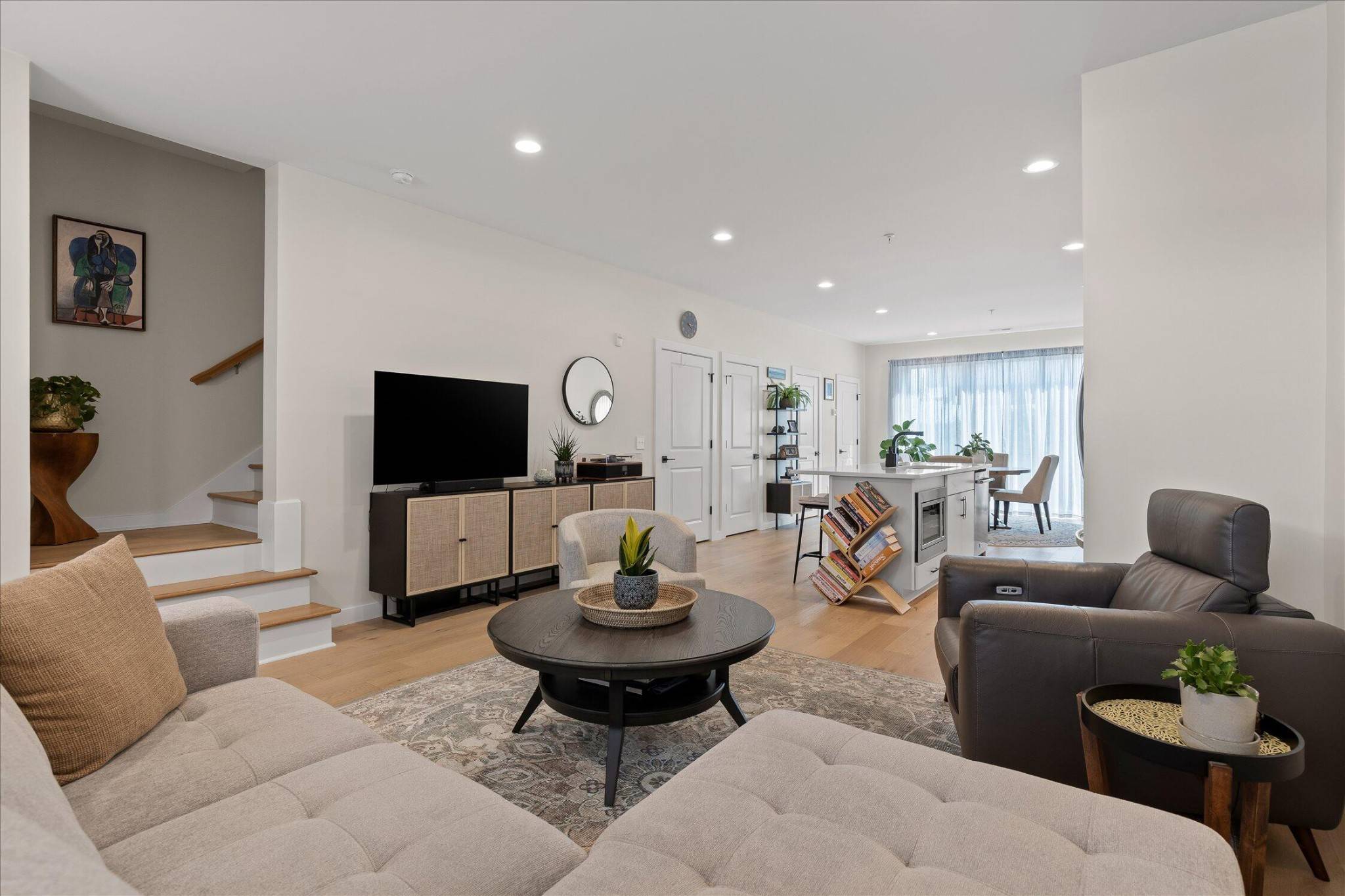 895 Cherokee Boulevard #105, Chattanooga, TN 37405