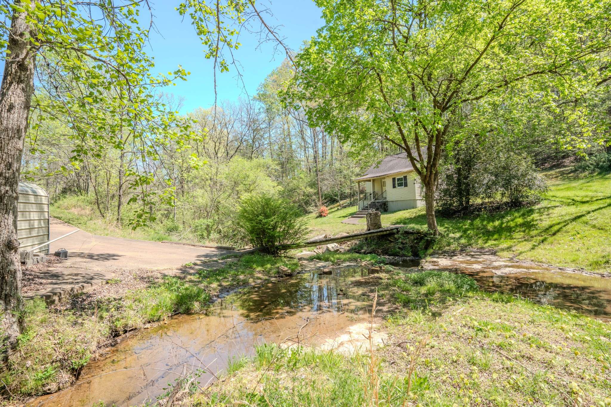 2167 Powdermill Hill Rd, Lawrenceburg, TN 38464