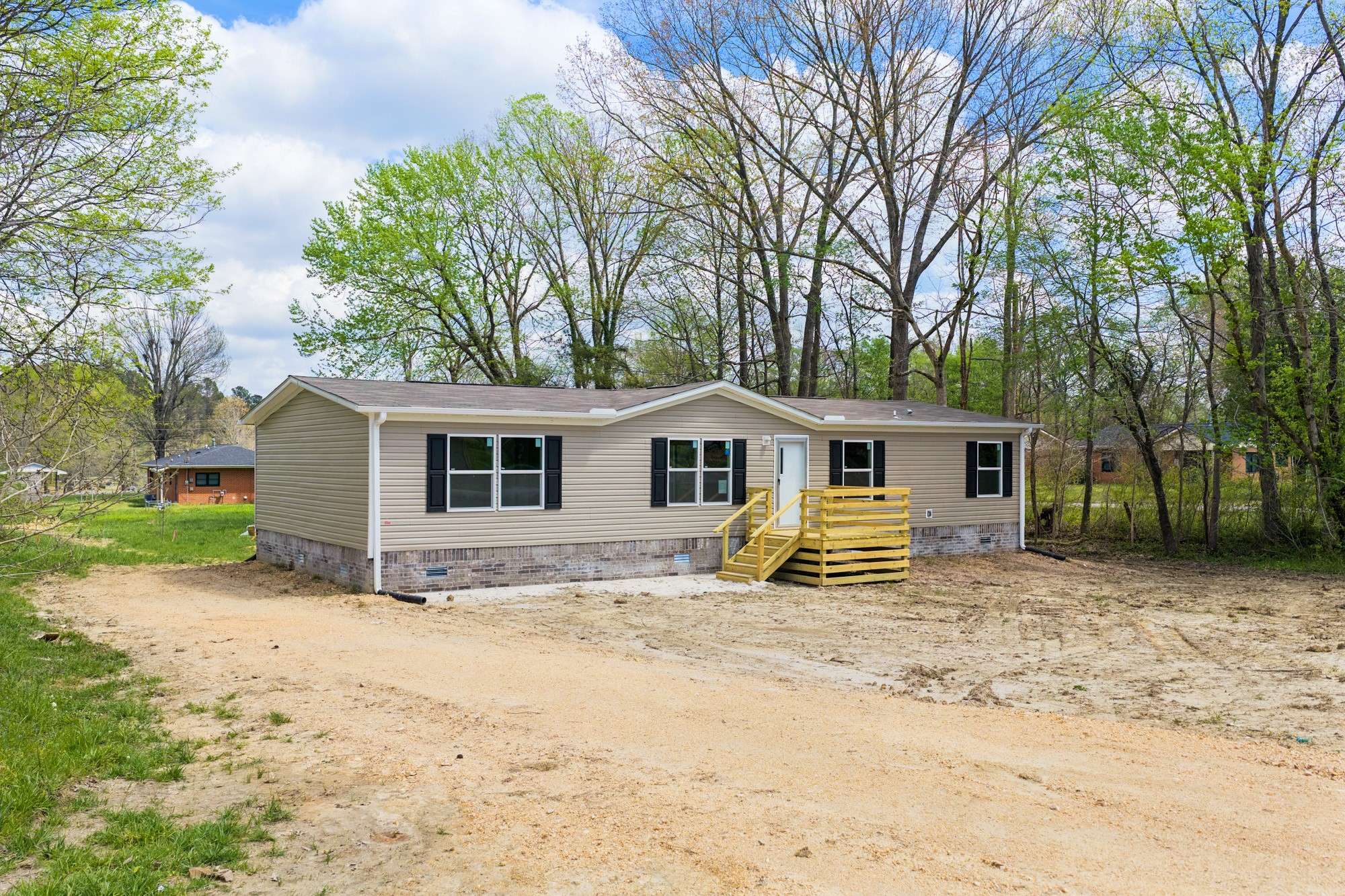 177 Georgia Ave #S, Parsons, TN 38363