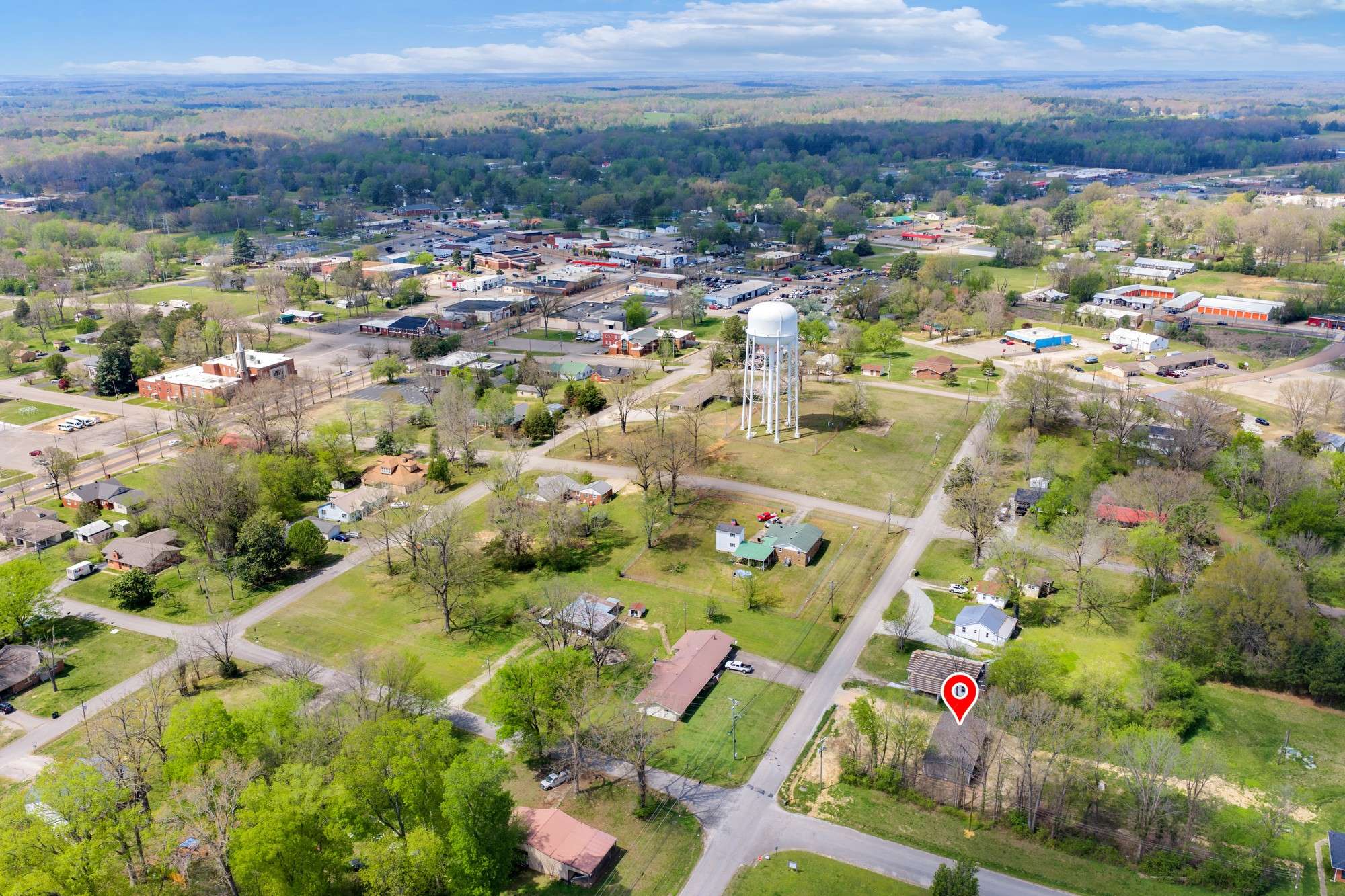 177 Georgia Ave #S, Parsons, TN 38363