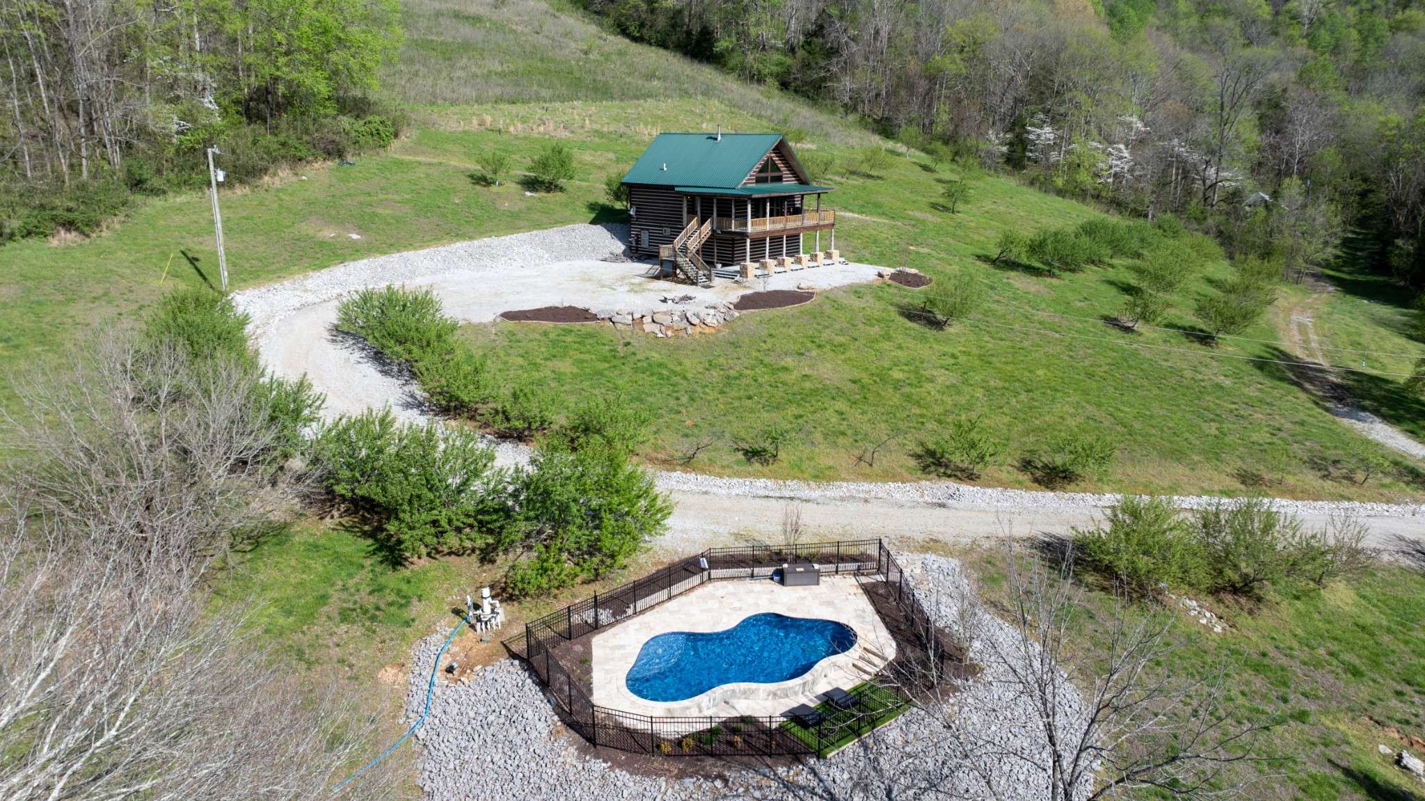 4818 Ensor Hollow Rd, Buffalo Valley, TN 38548