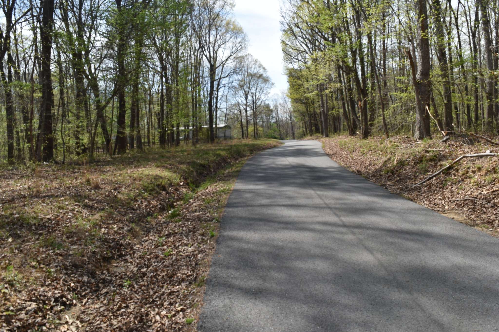 490 Haynes Rd, Sewanee, TN 37375