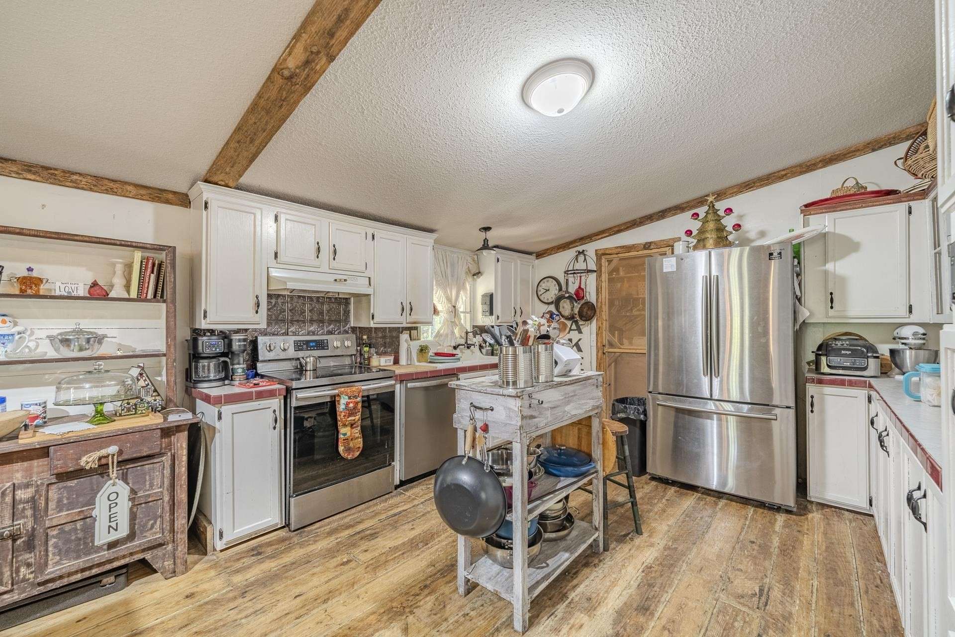 750 TAYLOR RD, Morris Chapel, TN 38361
