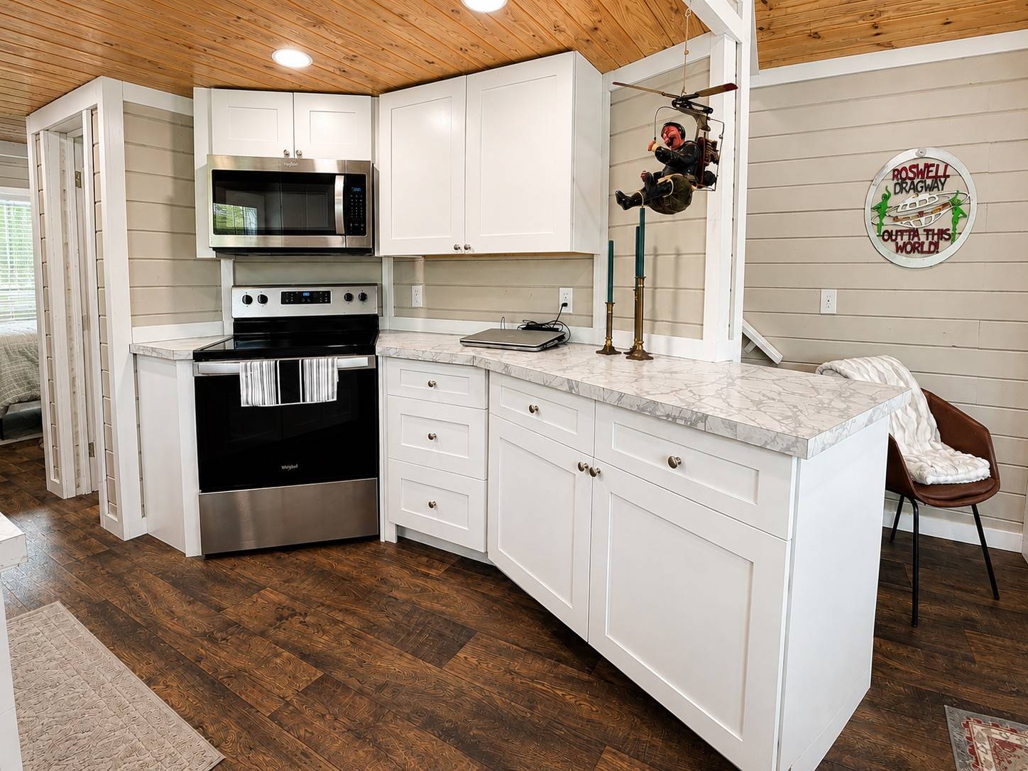 112 Pine Grove Ln, Dover, TN 37058