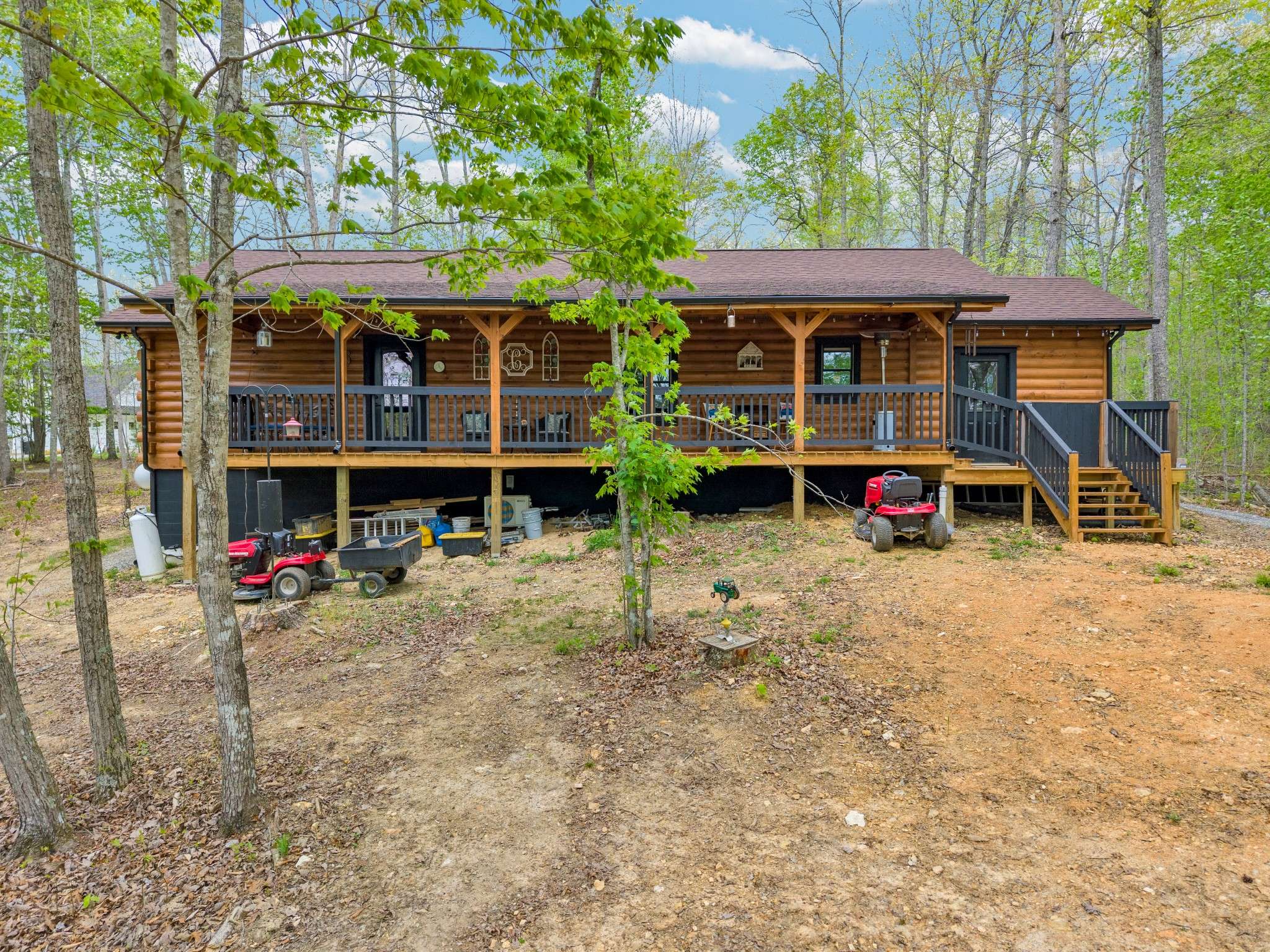 673 Arrowhead Rd, Moss, TN 38575