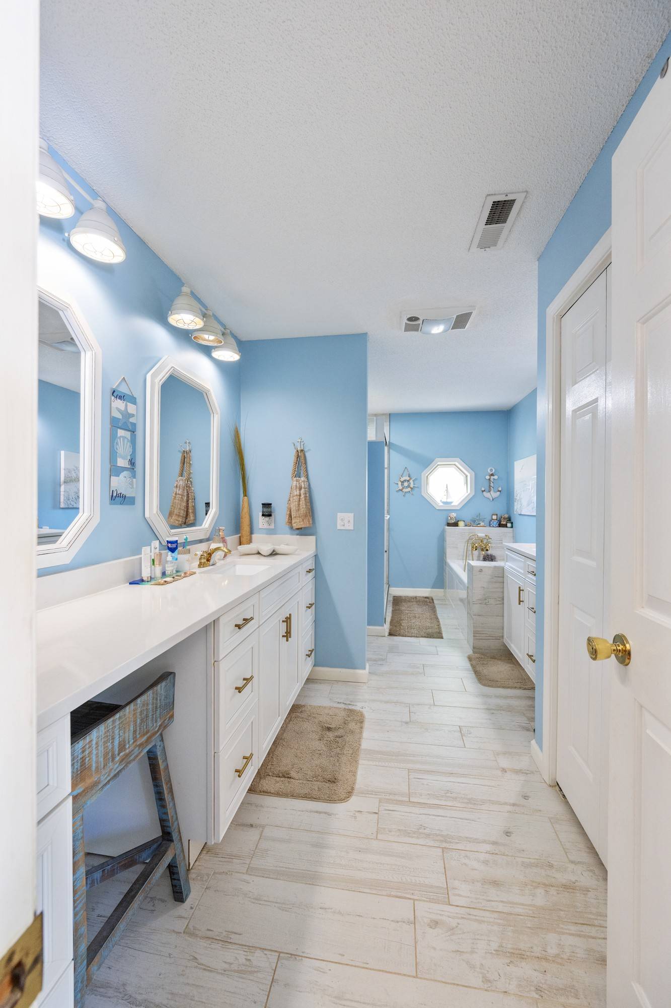 110 Jerri Ann Rd, Lexington, TN 38351
