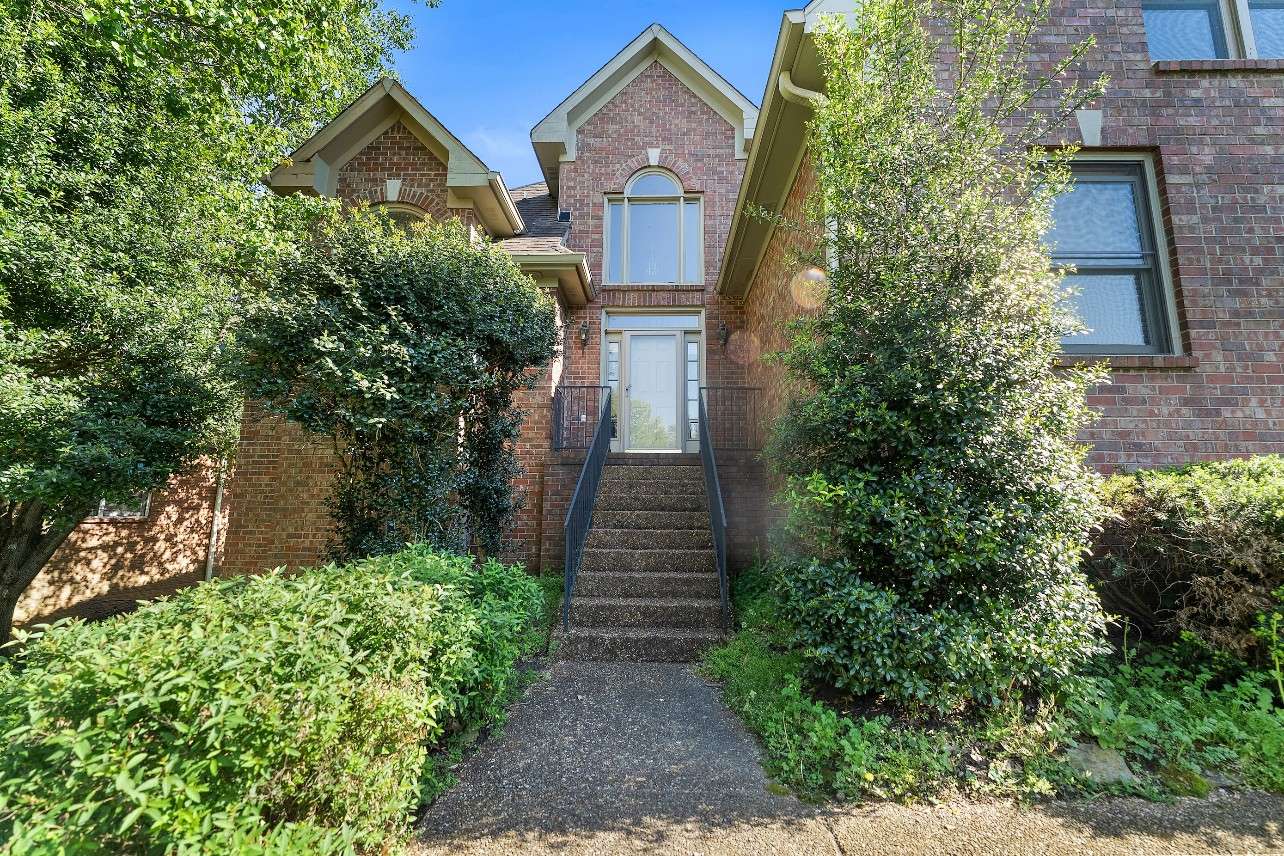 501 S Lakeridge Pl, Nashville, TN 37214