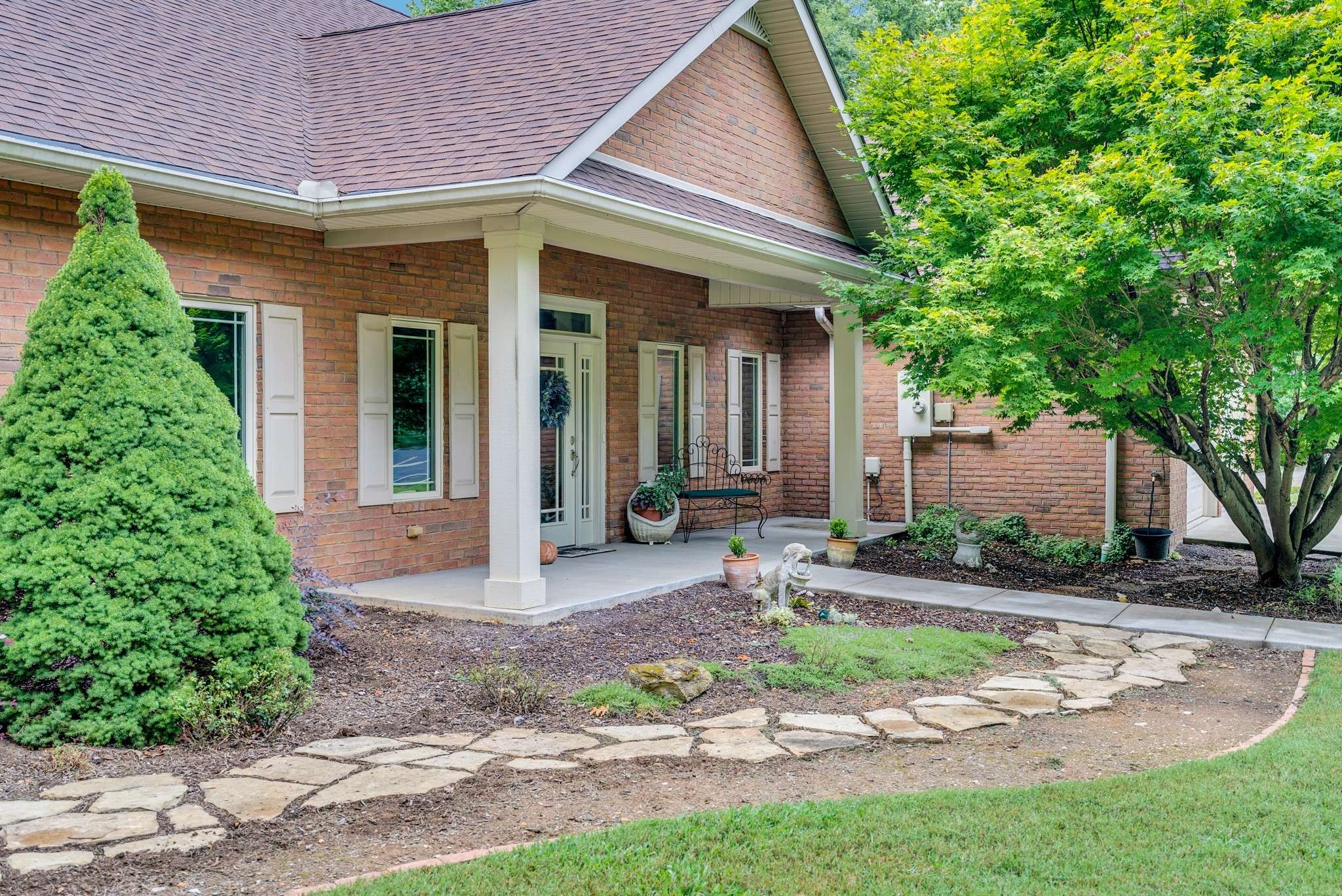 1005 Riverwatch Trce, Sparta, TN 38583