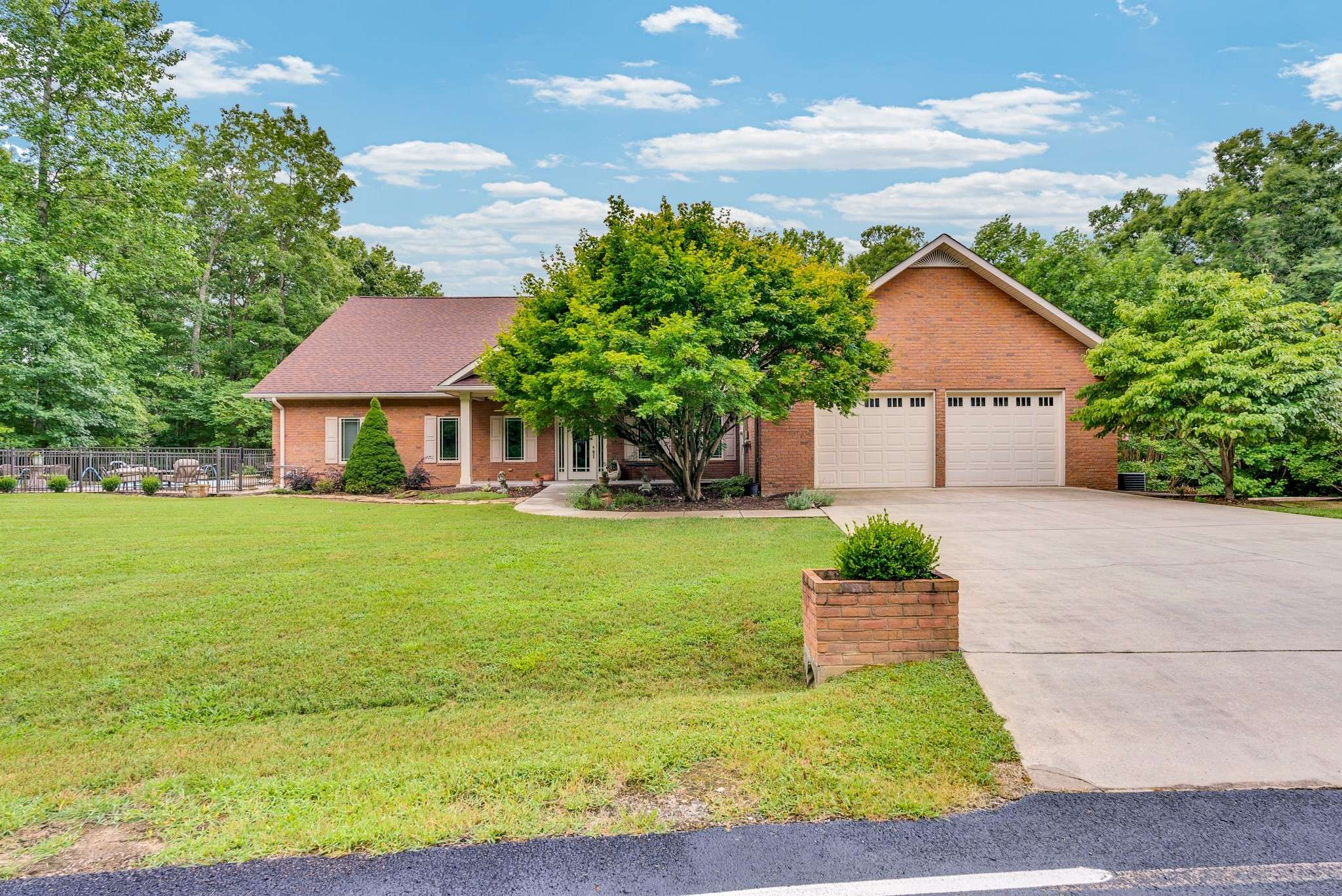 1005 Riverwatch Trce, Sparta, TN 38583