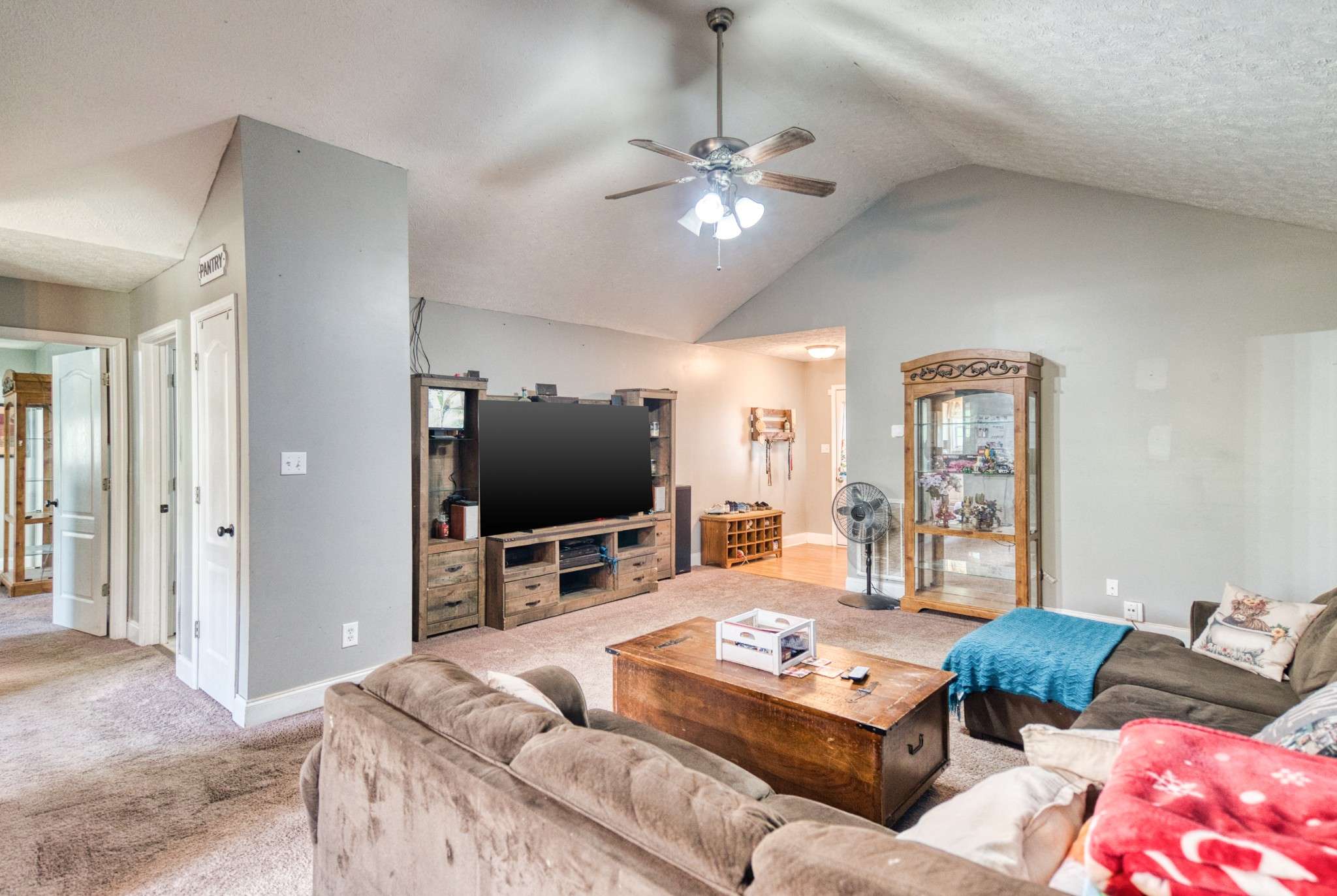 781 Claw Ct, Hopkinsville, KY 42240
