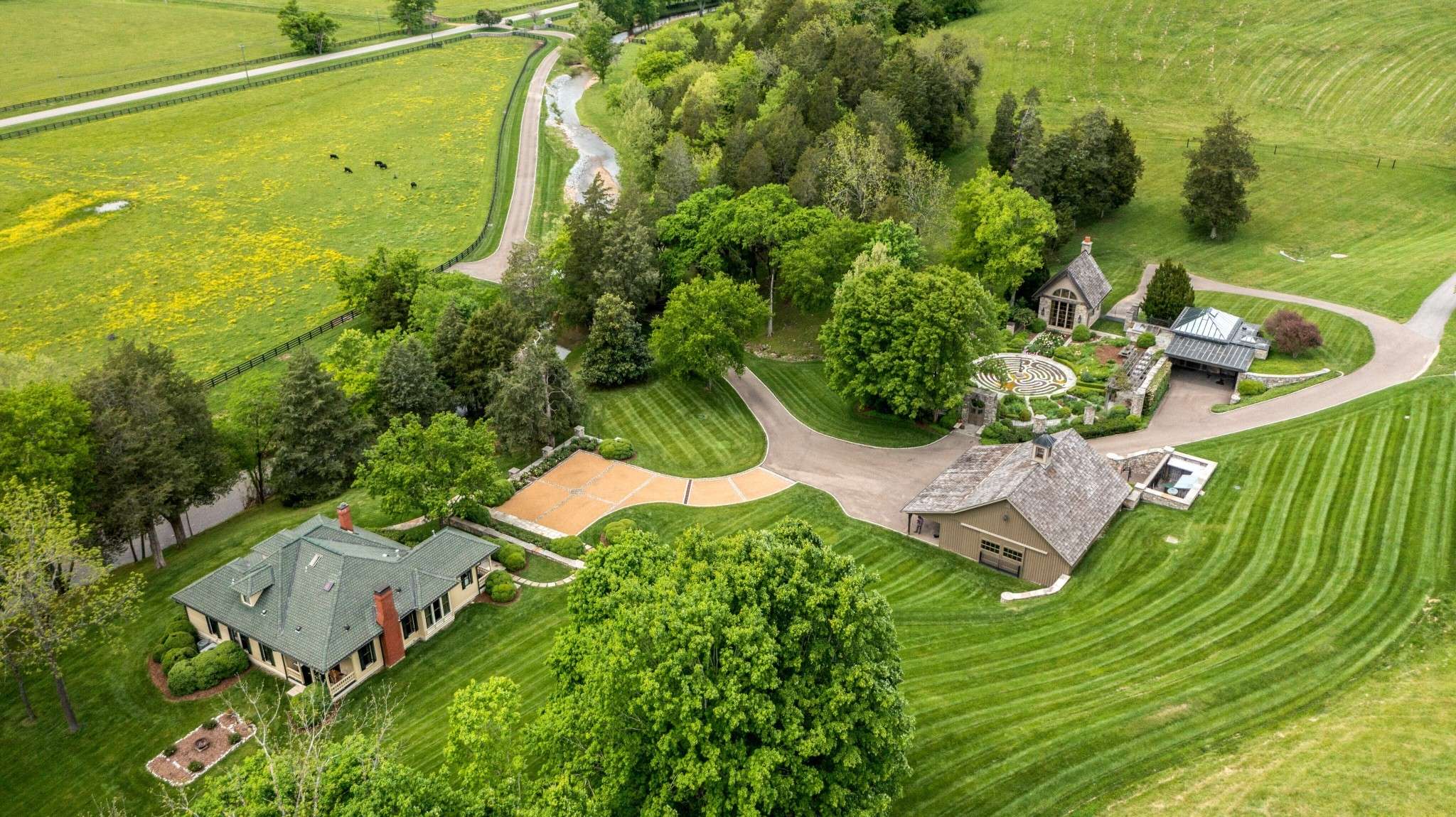 5476 Leipers Creek Rd, Franklin, TN 37064