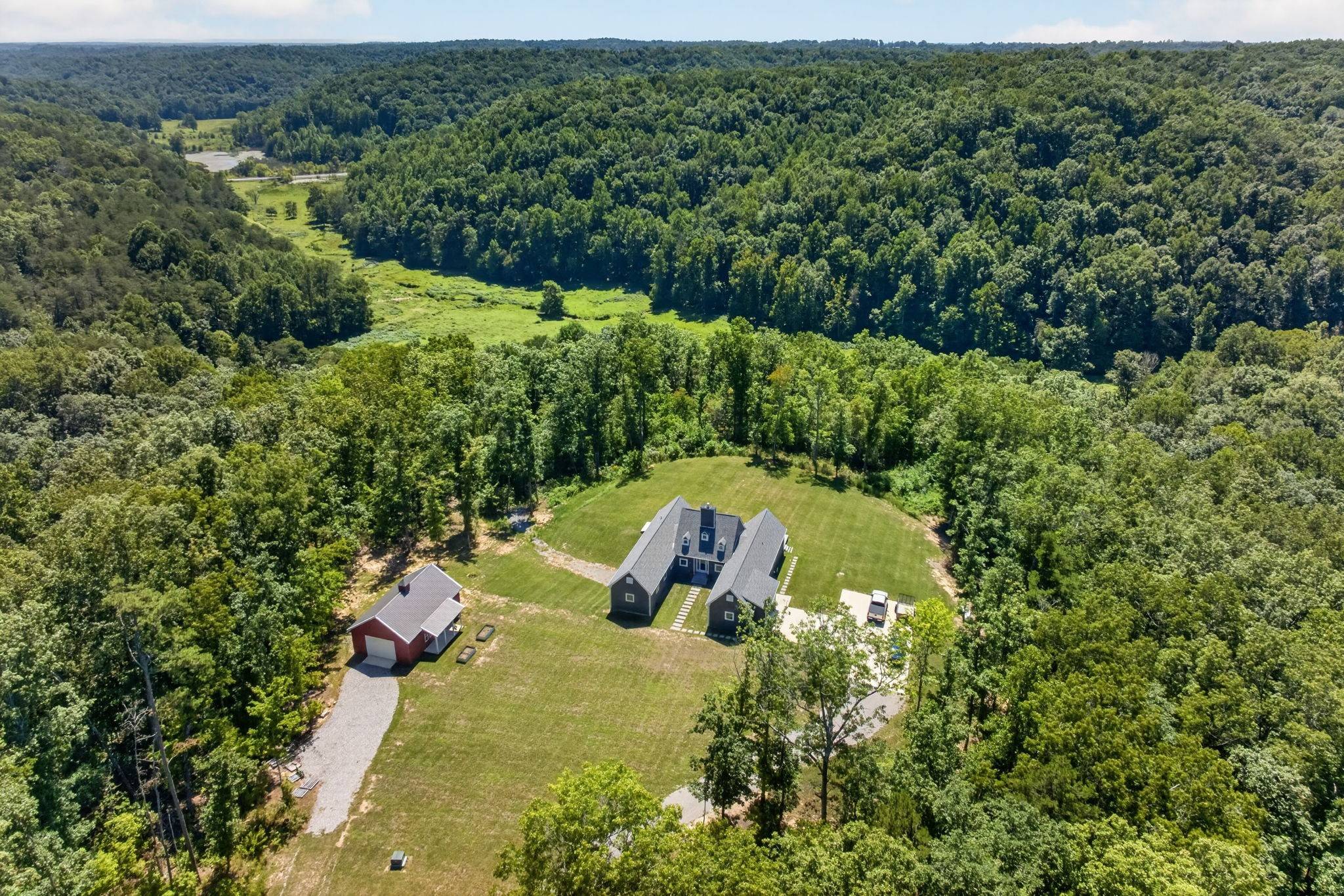 1499 Doe and Fawn Ln, Crawford, TN 38554
