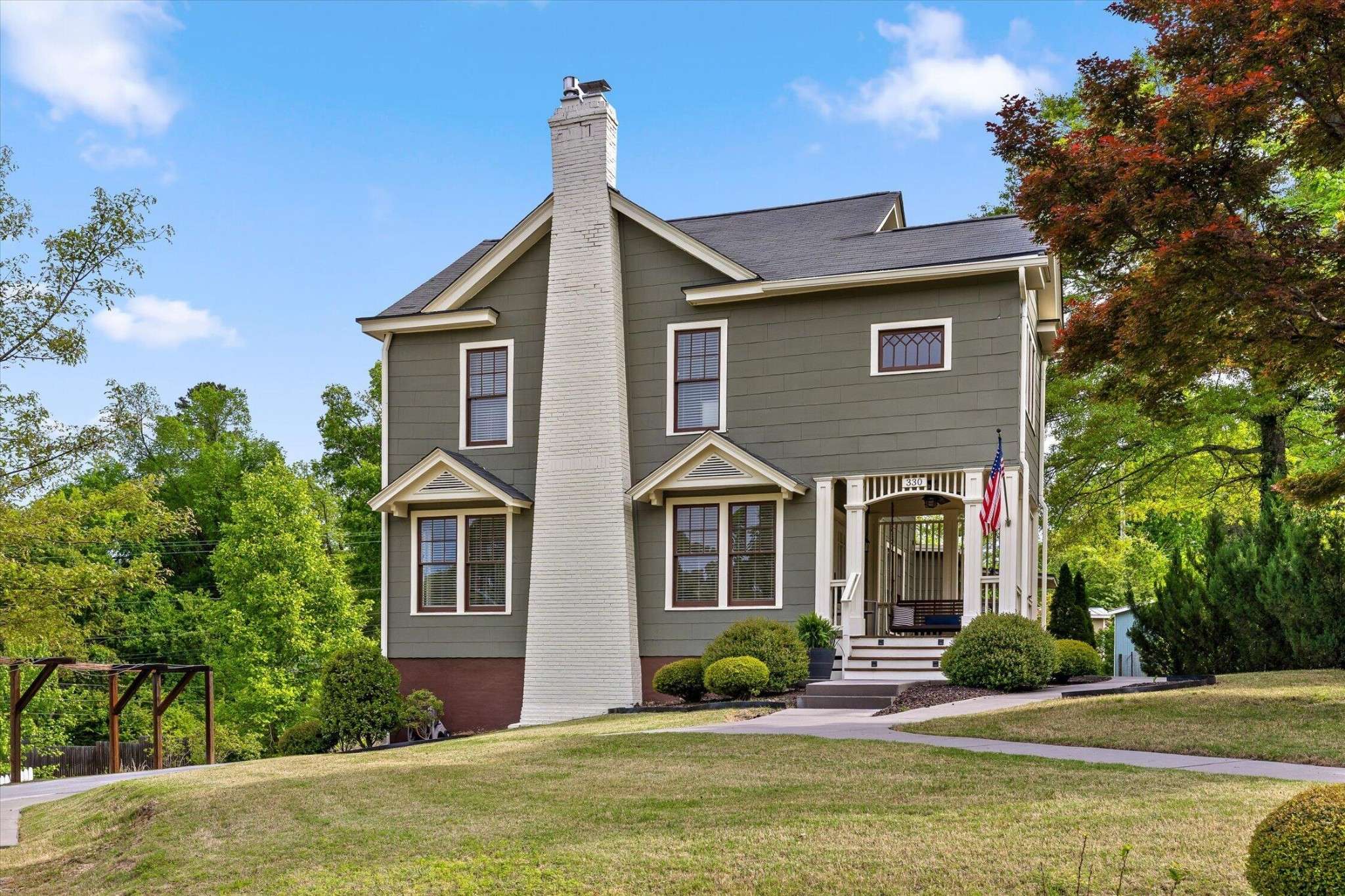 330 Crestway Drive, Chattanooga, TN 37411