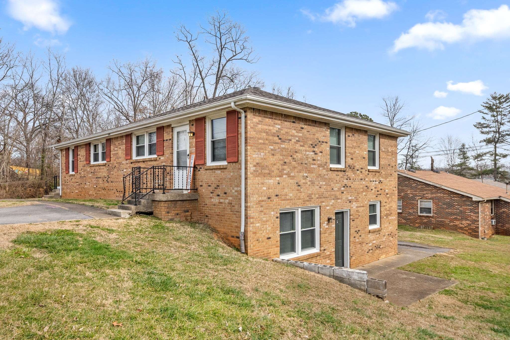 1600 Paradise Hill Rd #B, Clarksville, TN 37043