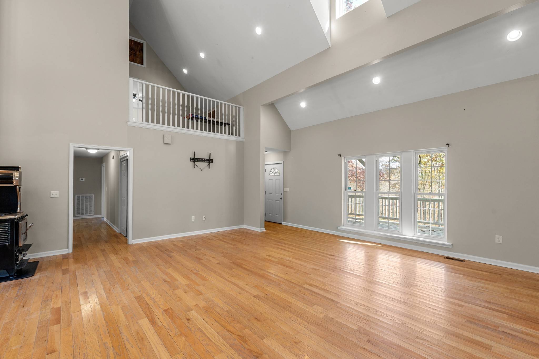 1148 Stoltz Rd, Centerville, TN 37033