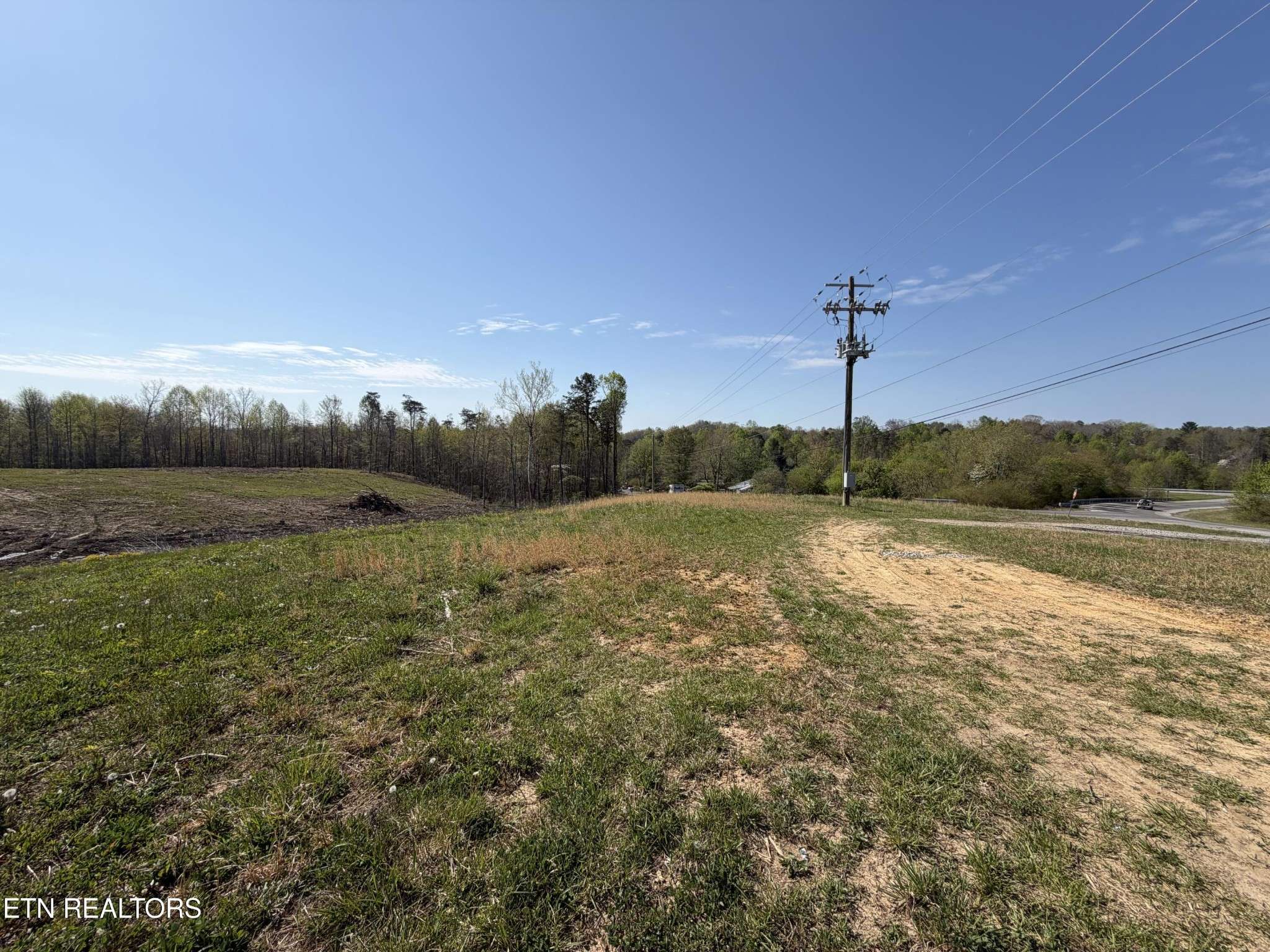 532 White Oak Rd, Jamestown, TN 38556