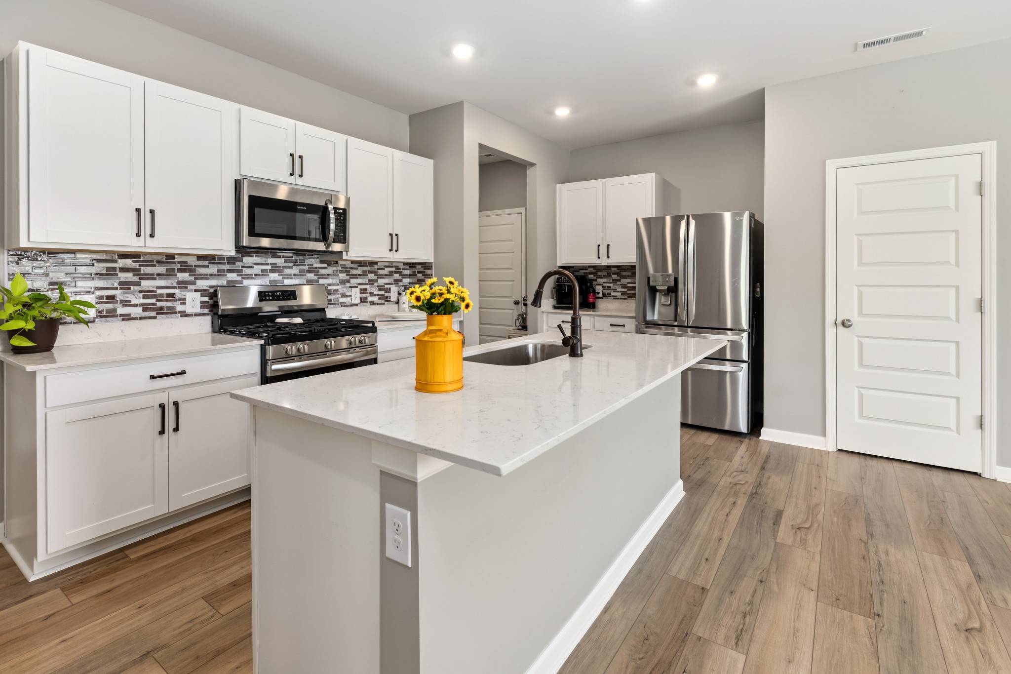3342 Steadman St, Columbia, TN 38401