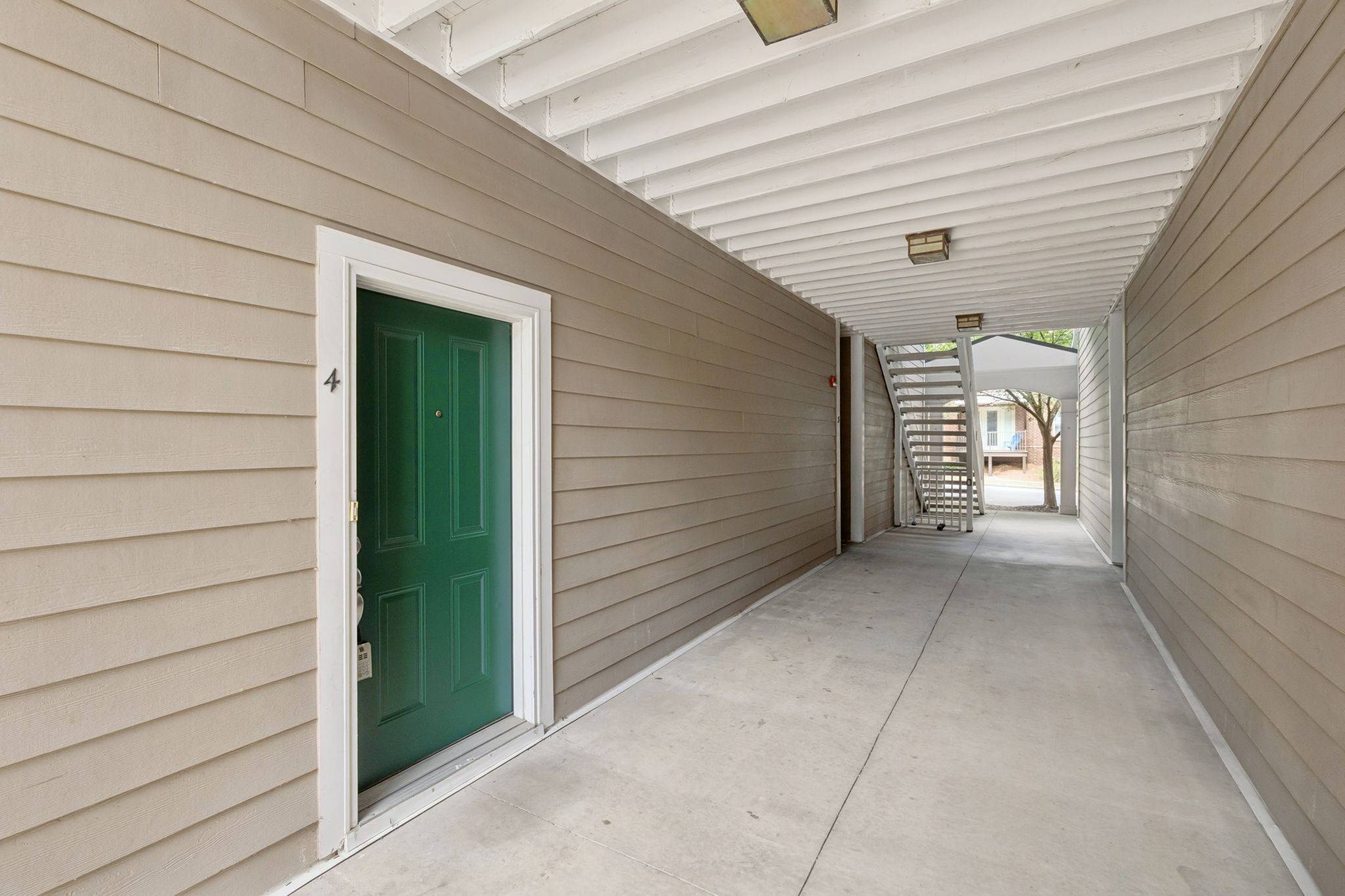 8047 Bienville Dr #4, Nashville, TN 37211