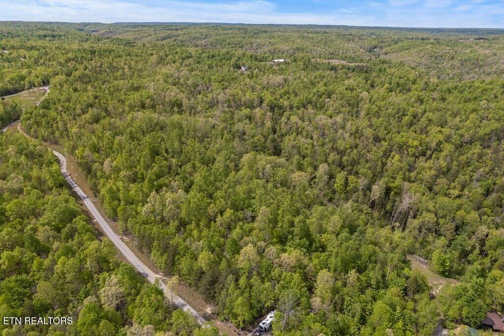 35309 Highland Ridge Tr, Crawford, TN 38554