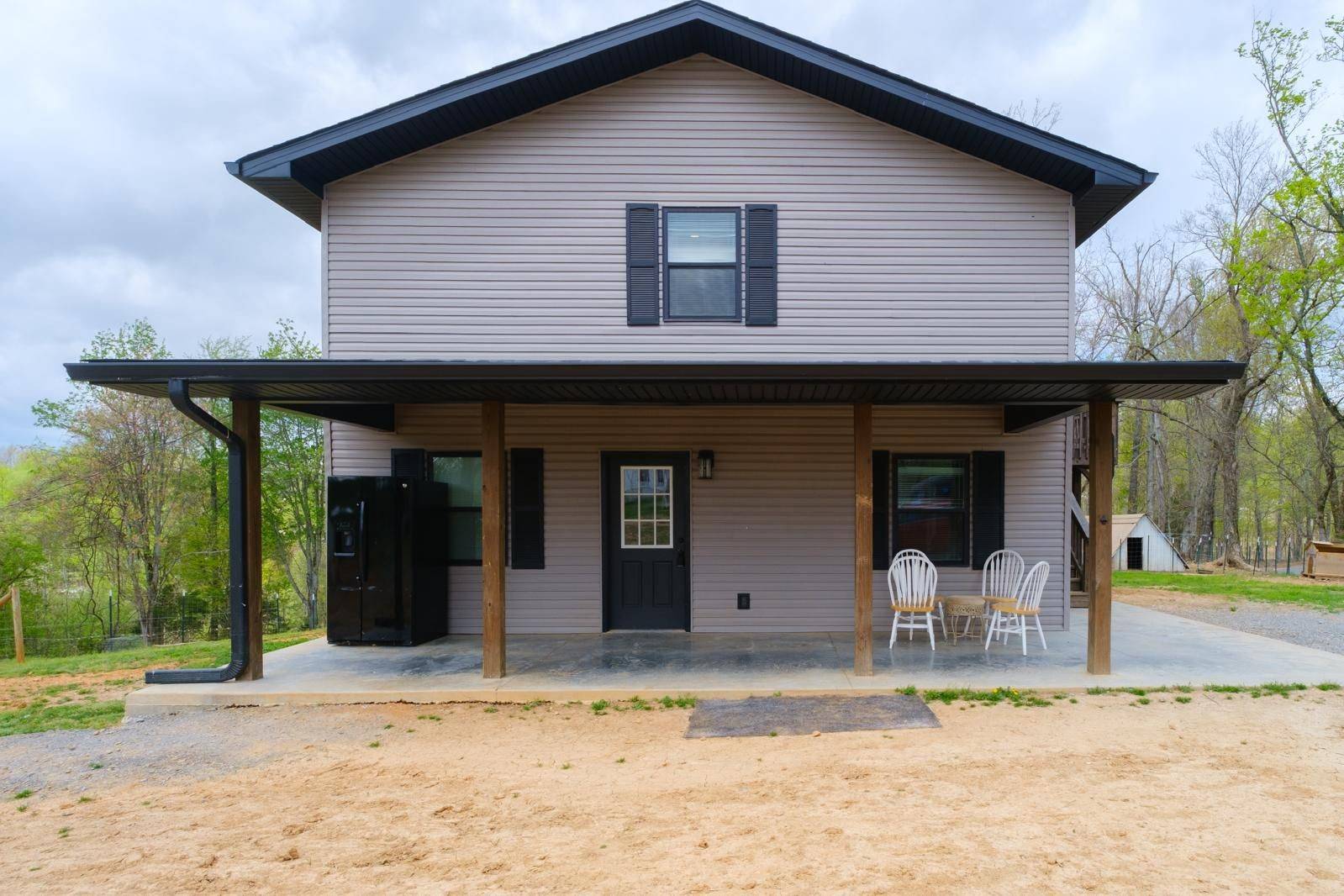 1489 Mount Herman Rd, Shelbyville, TN 37160