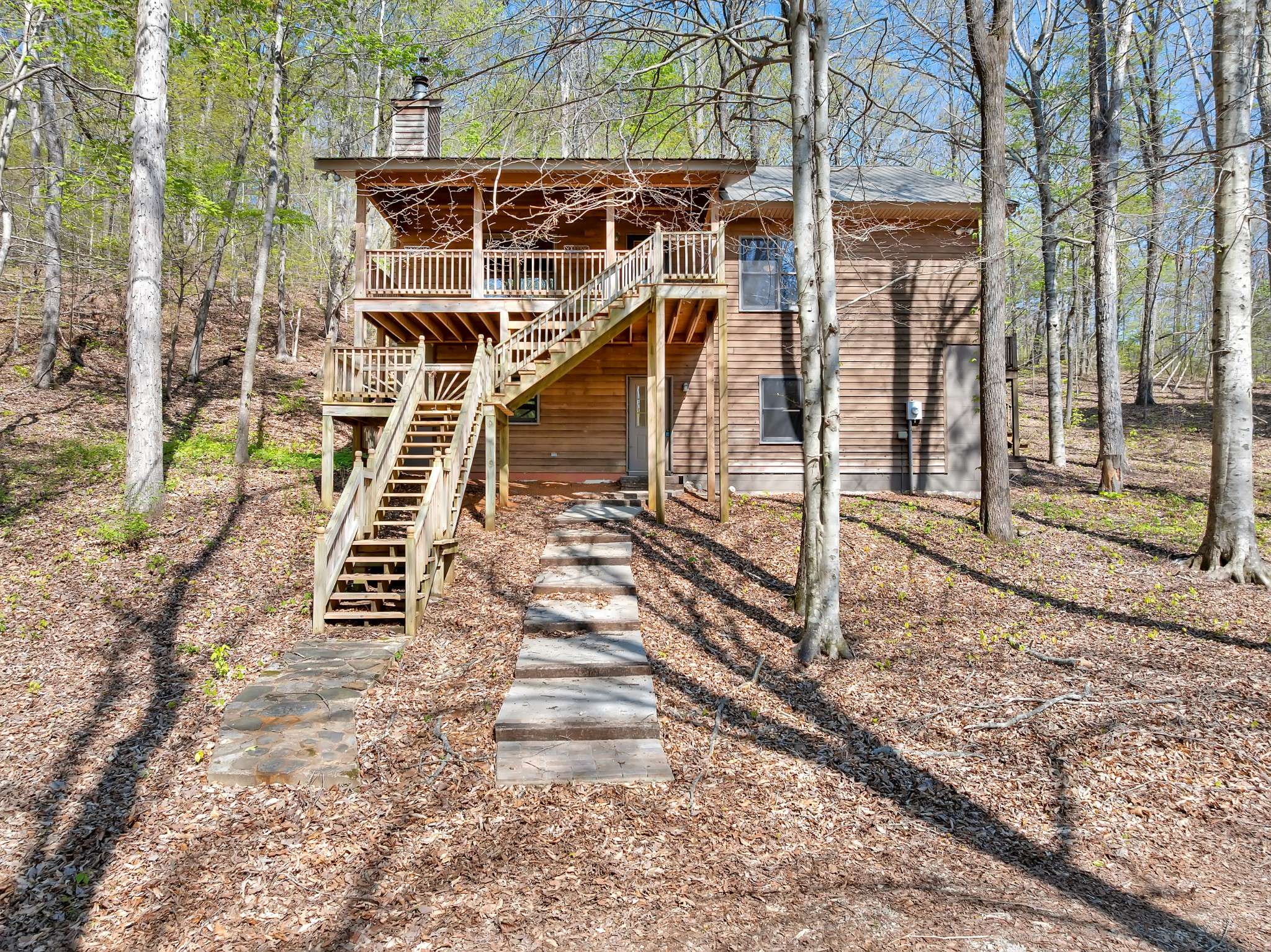 551 Shippmans Creek Rd, Wartrace, TN 37183