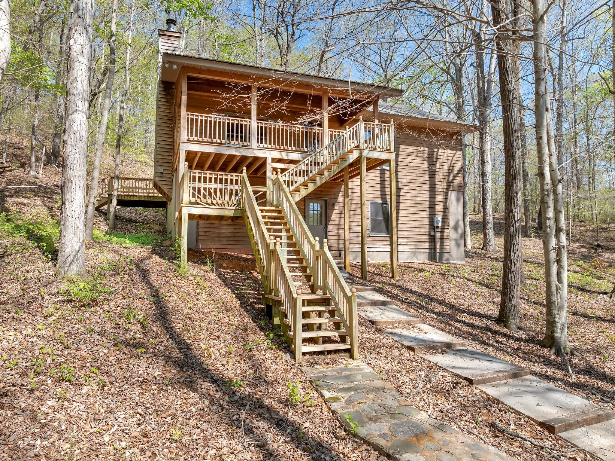 551 Shippmans Creek Rd, Wartrace, TN 37183
