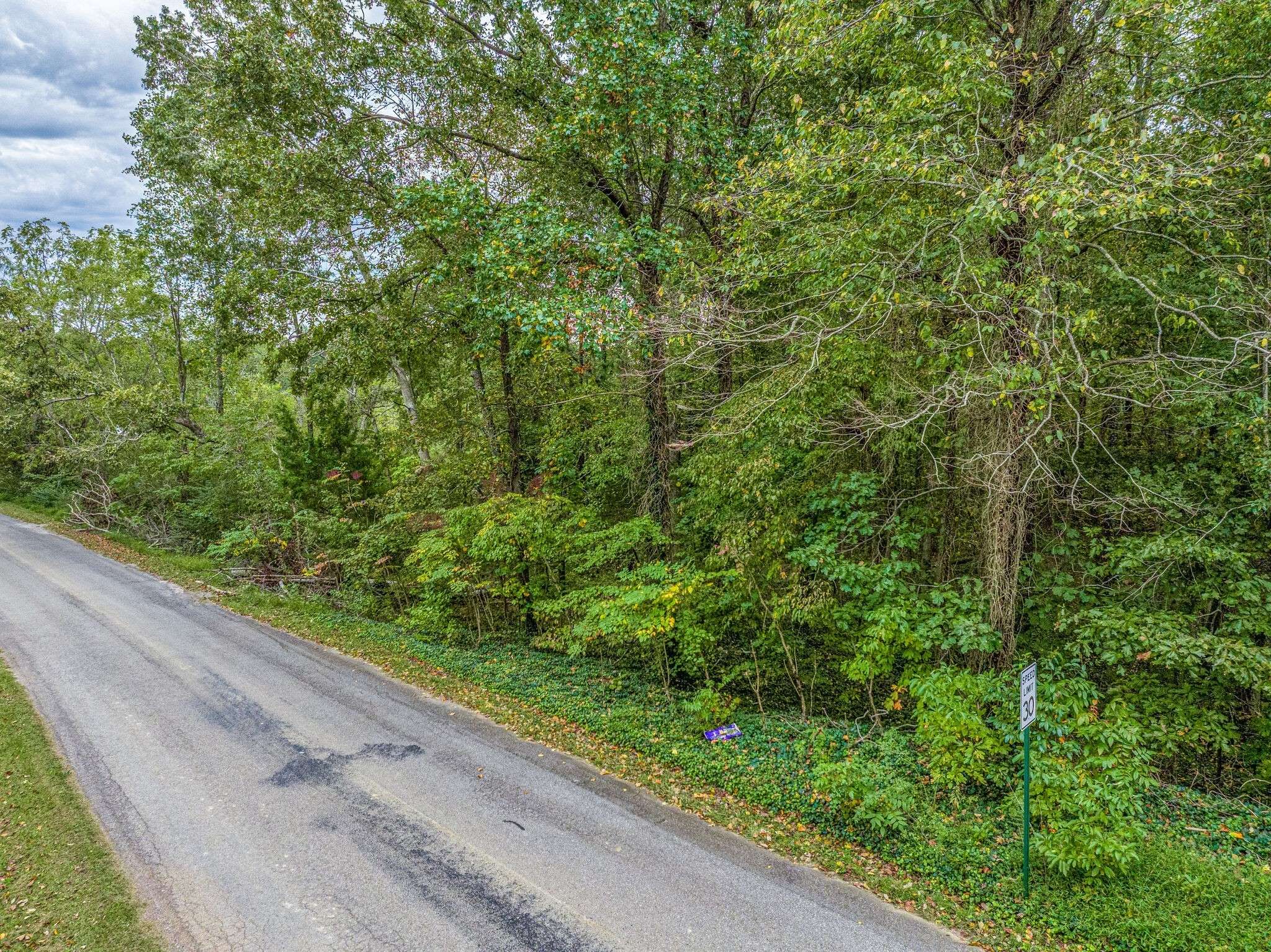 0 Moss Branch Rd, Bon Aqua, TN 37025