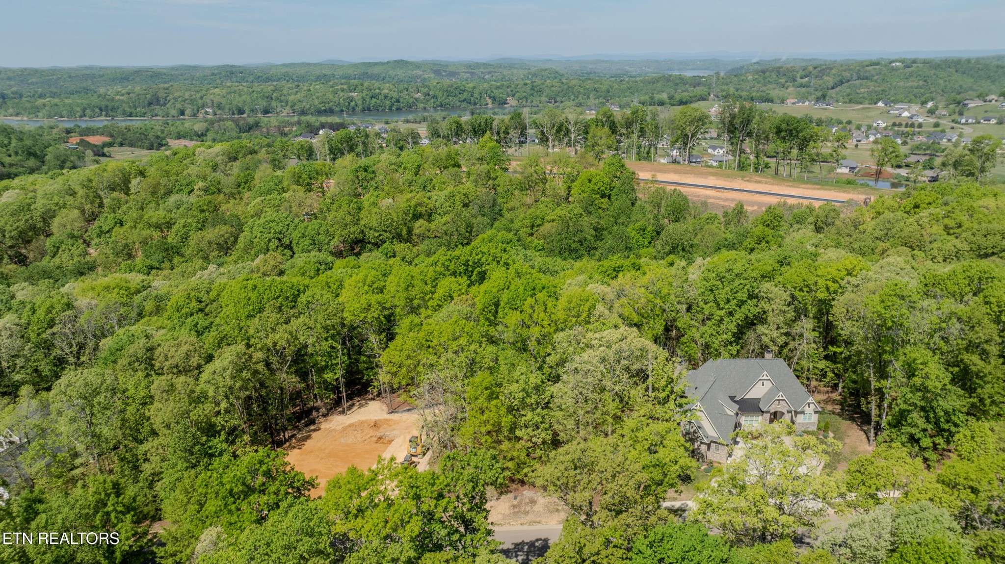 2085 Old Dogwood Tr, Loudon, TN 37774