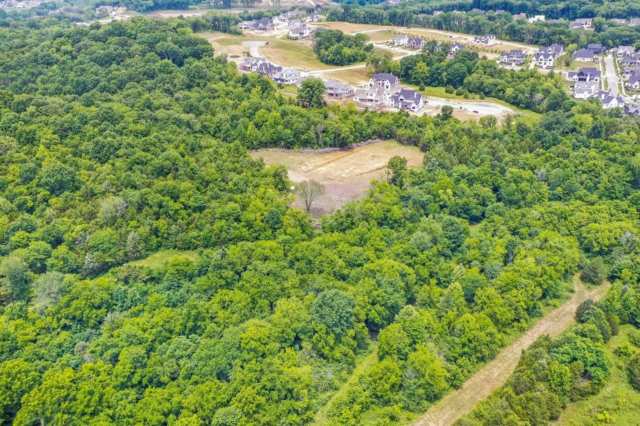6492 Arno College Grove Rd, College Grove, TN 37046