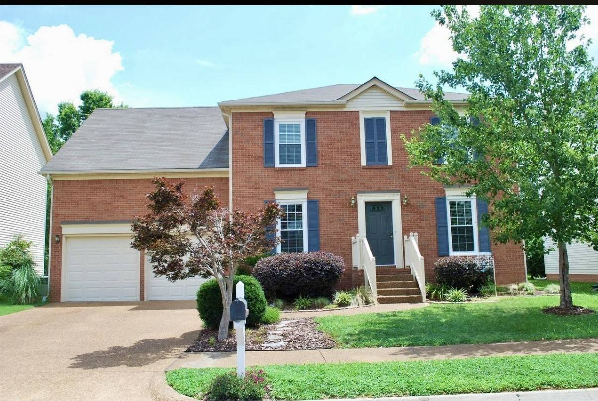 2028 Glastonbury Dr, Franklin, TN 37069
