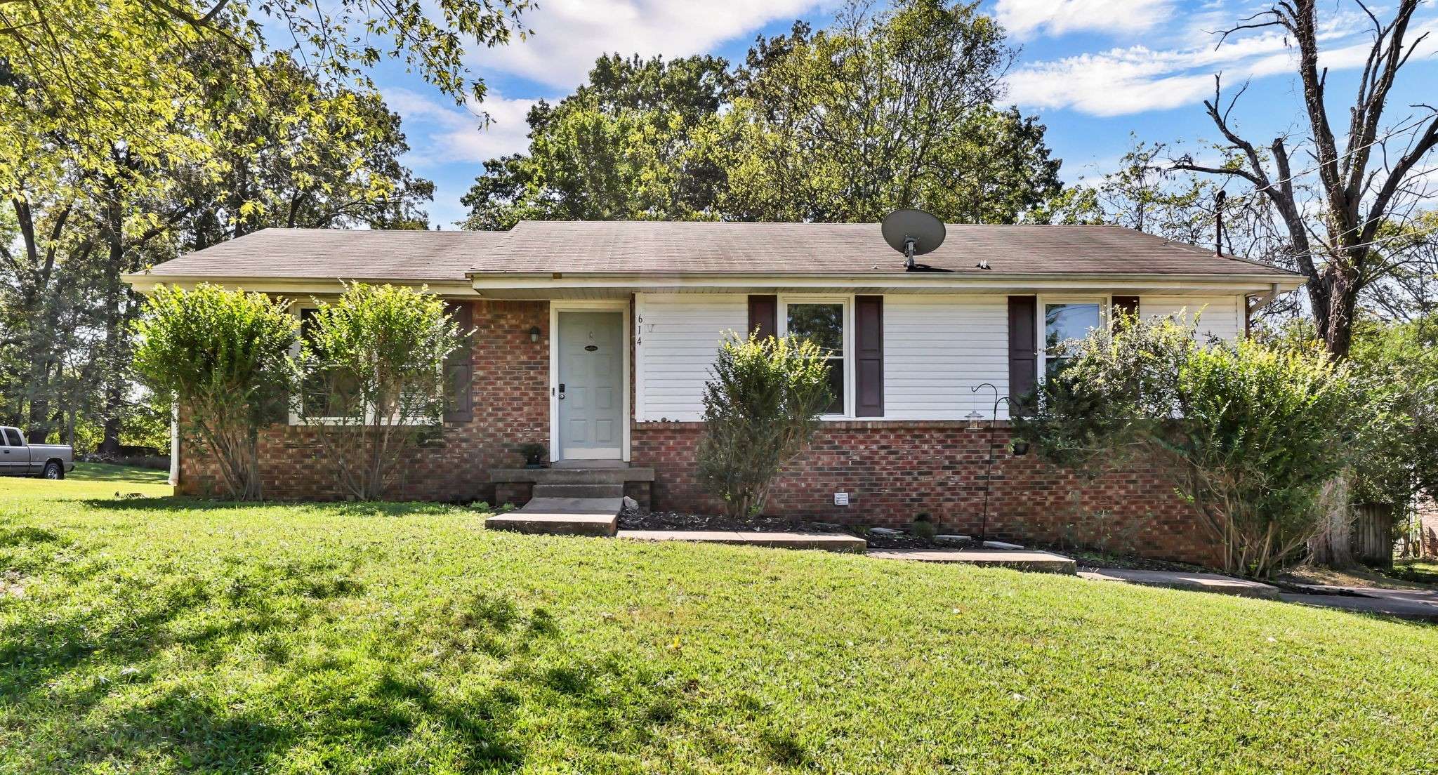 614 Cayce Dr, Clarksville, TN 37042