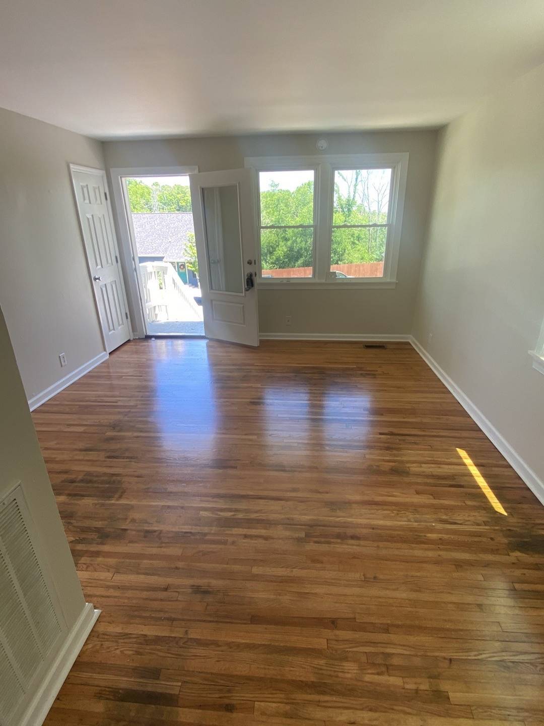 2316 Woodridge Dr, Nashville, TN 37207