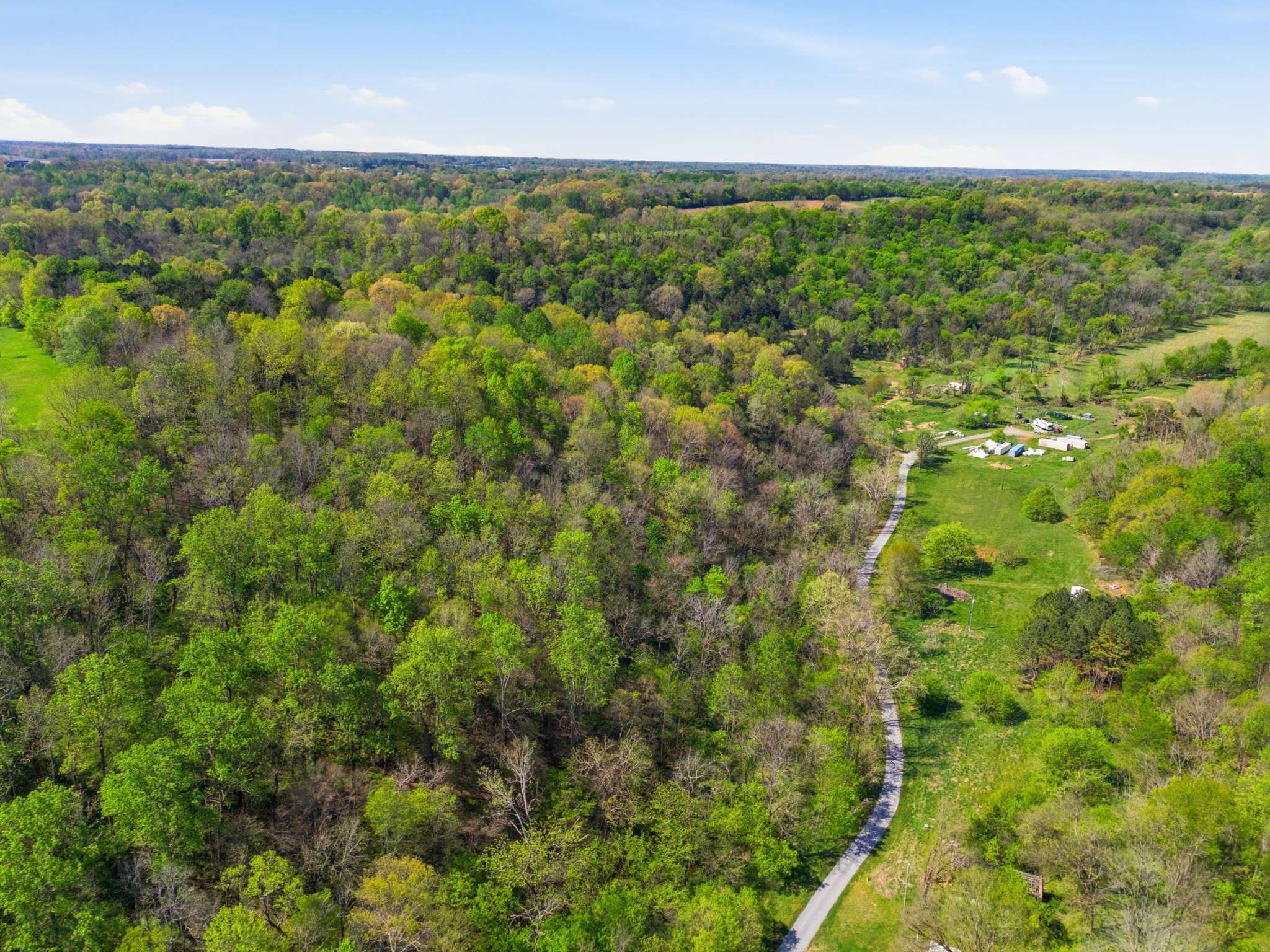 66 Thompson Hollow Rd, Taft, TN 38488