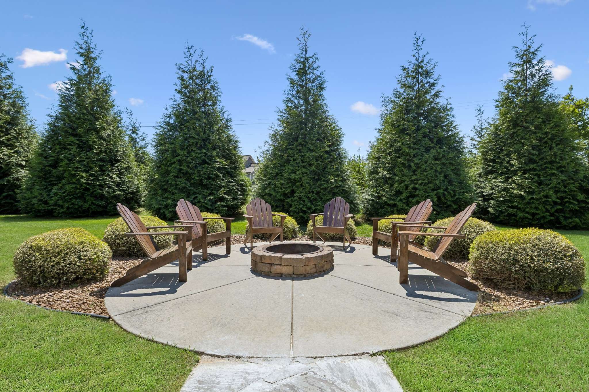 55 Windjammer Ct, Winchester, TN 37398