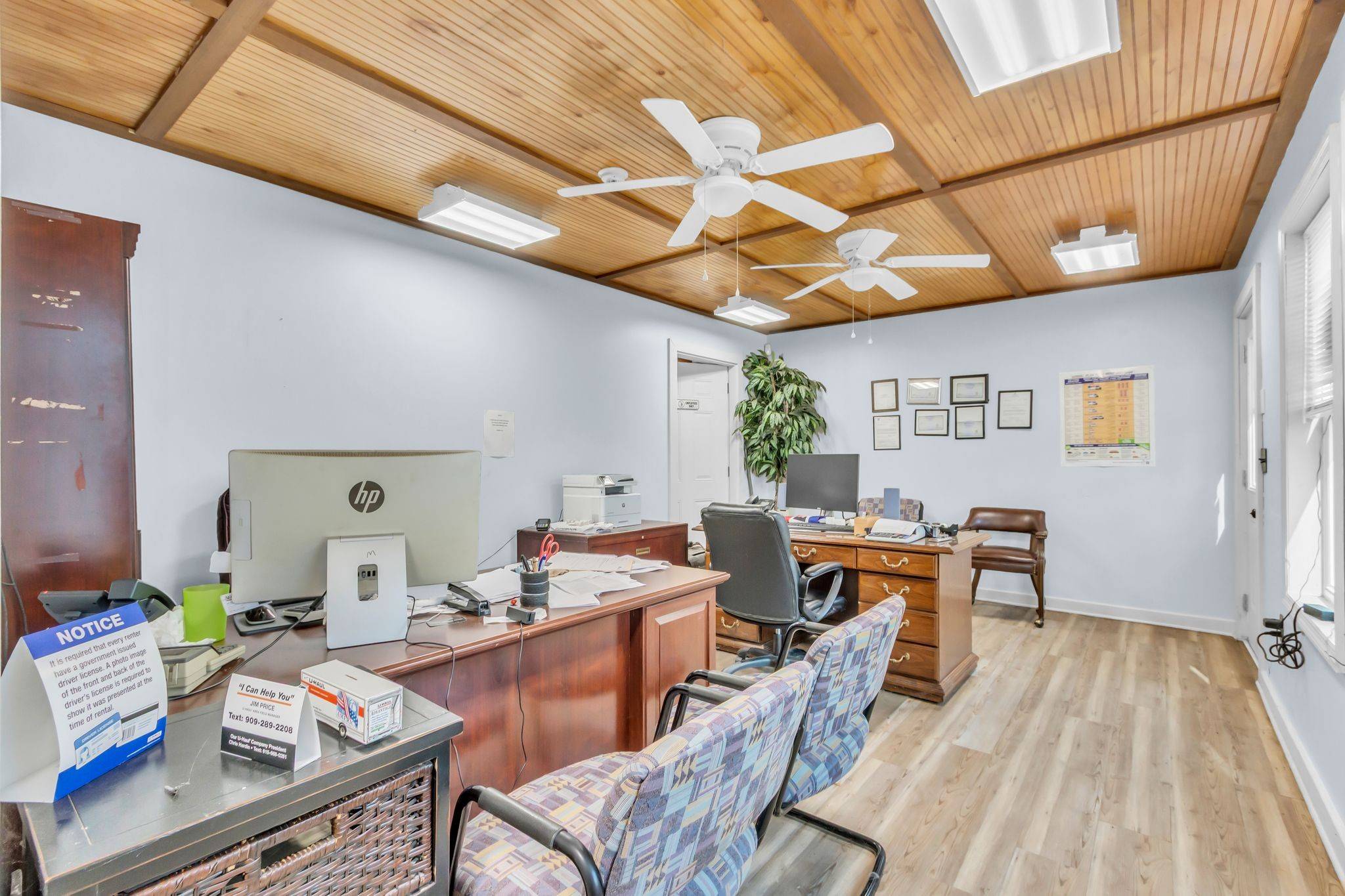 6522 Polk Ln, Columbia, TN 38401