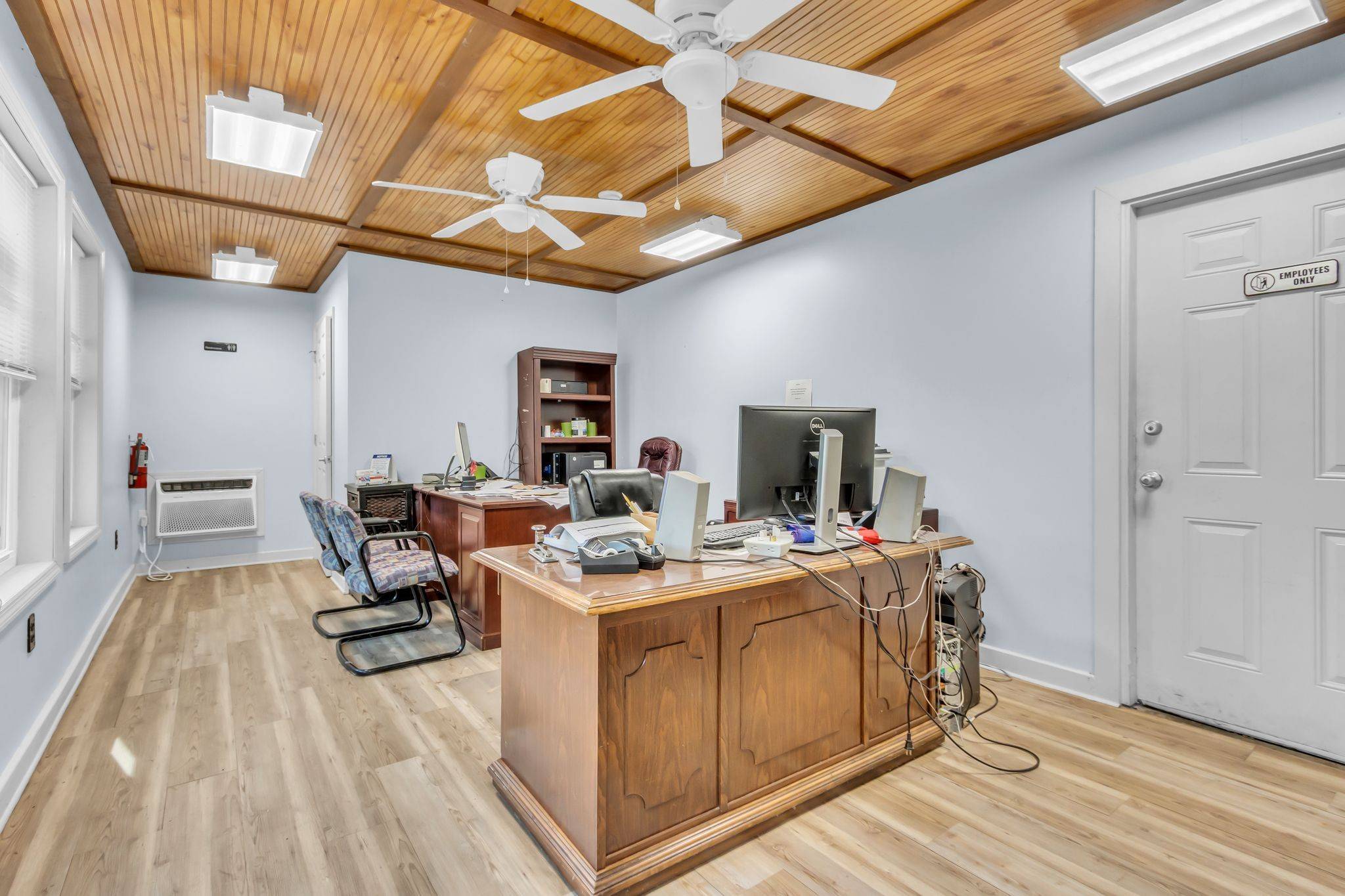 6522 Polk Ln, Columbia, TN 38401