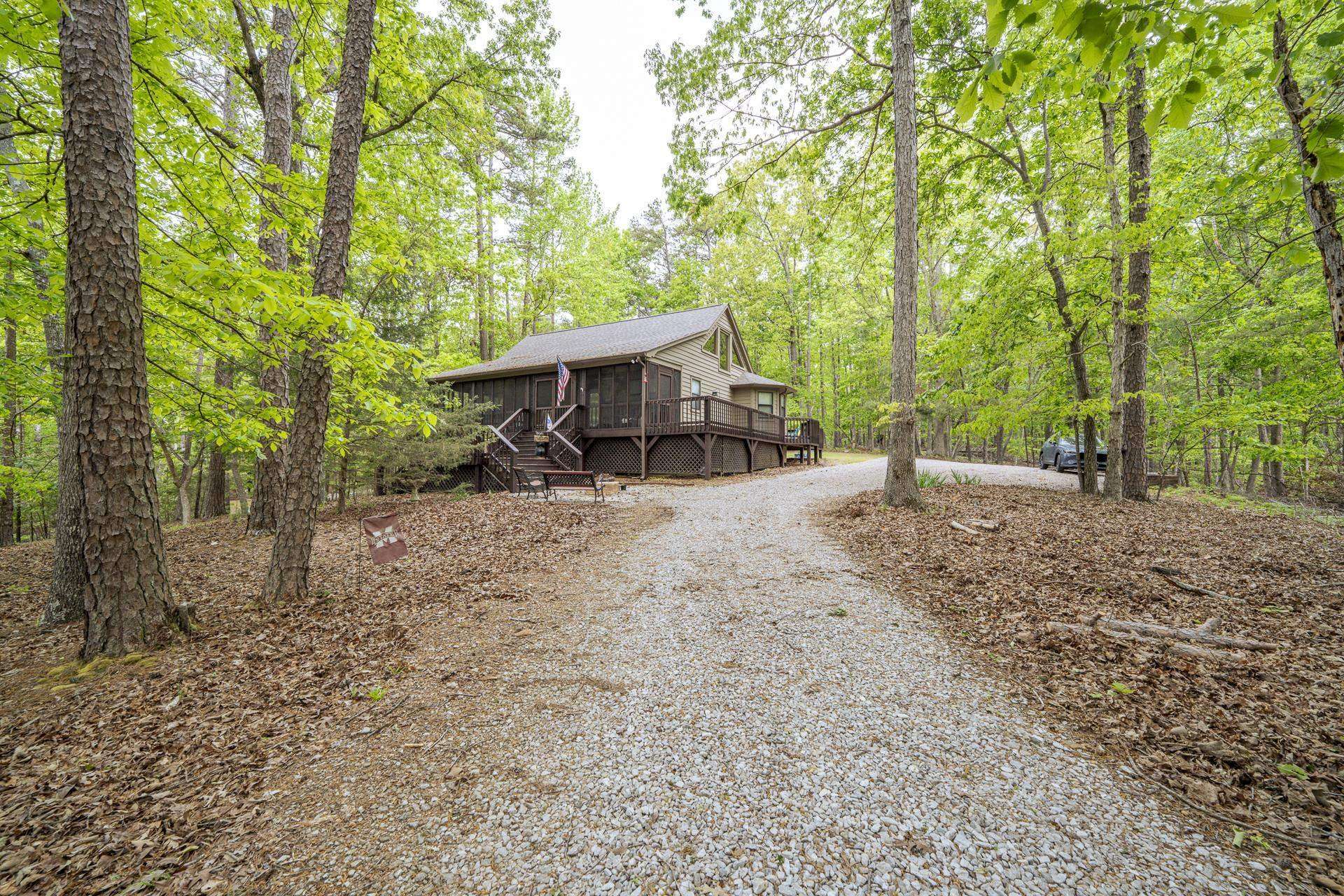 325 MURRAY LN, Counce, TN 38326