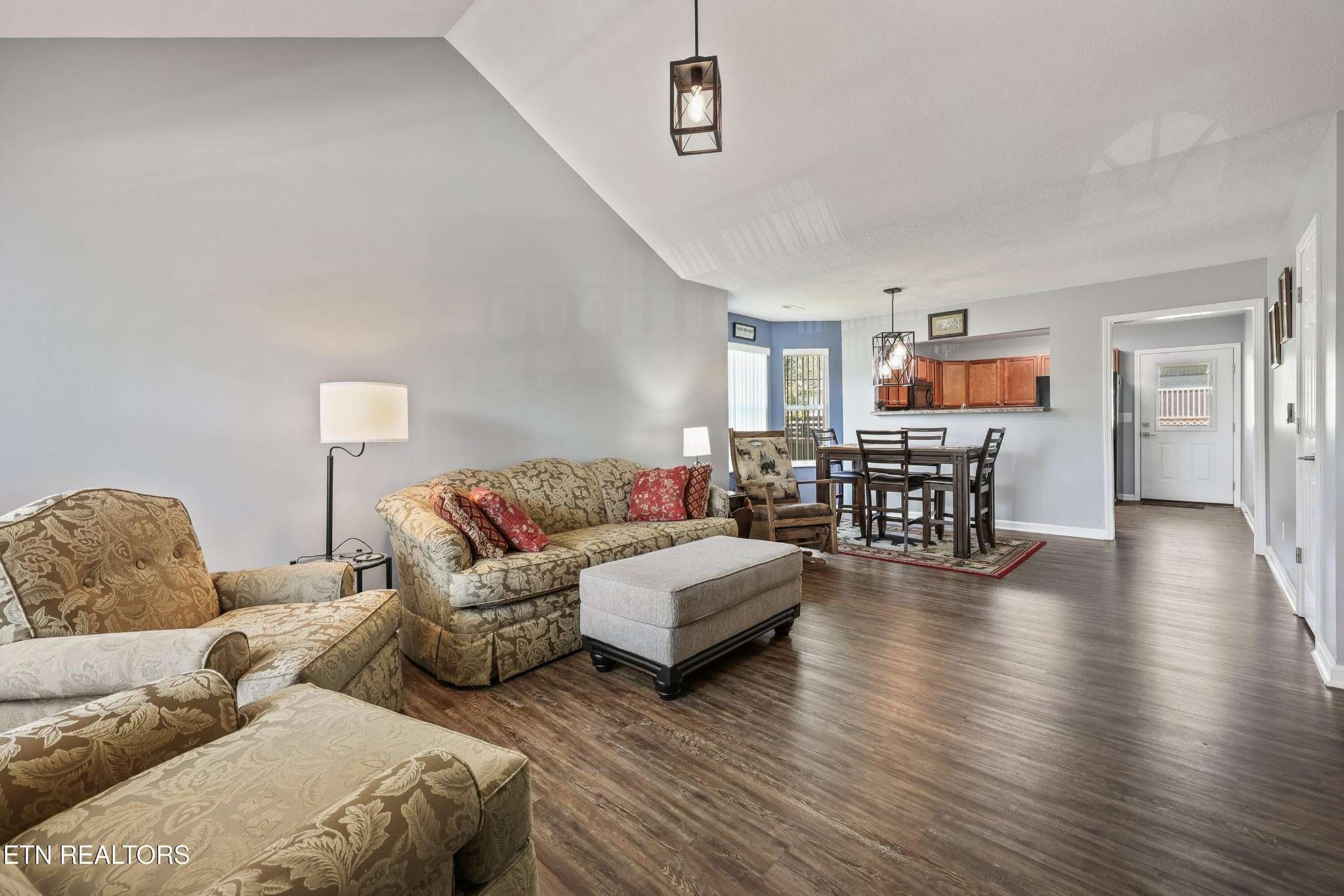 1709 Watauga St, Sevierville, TN 37876